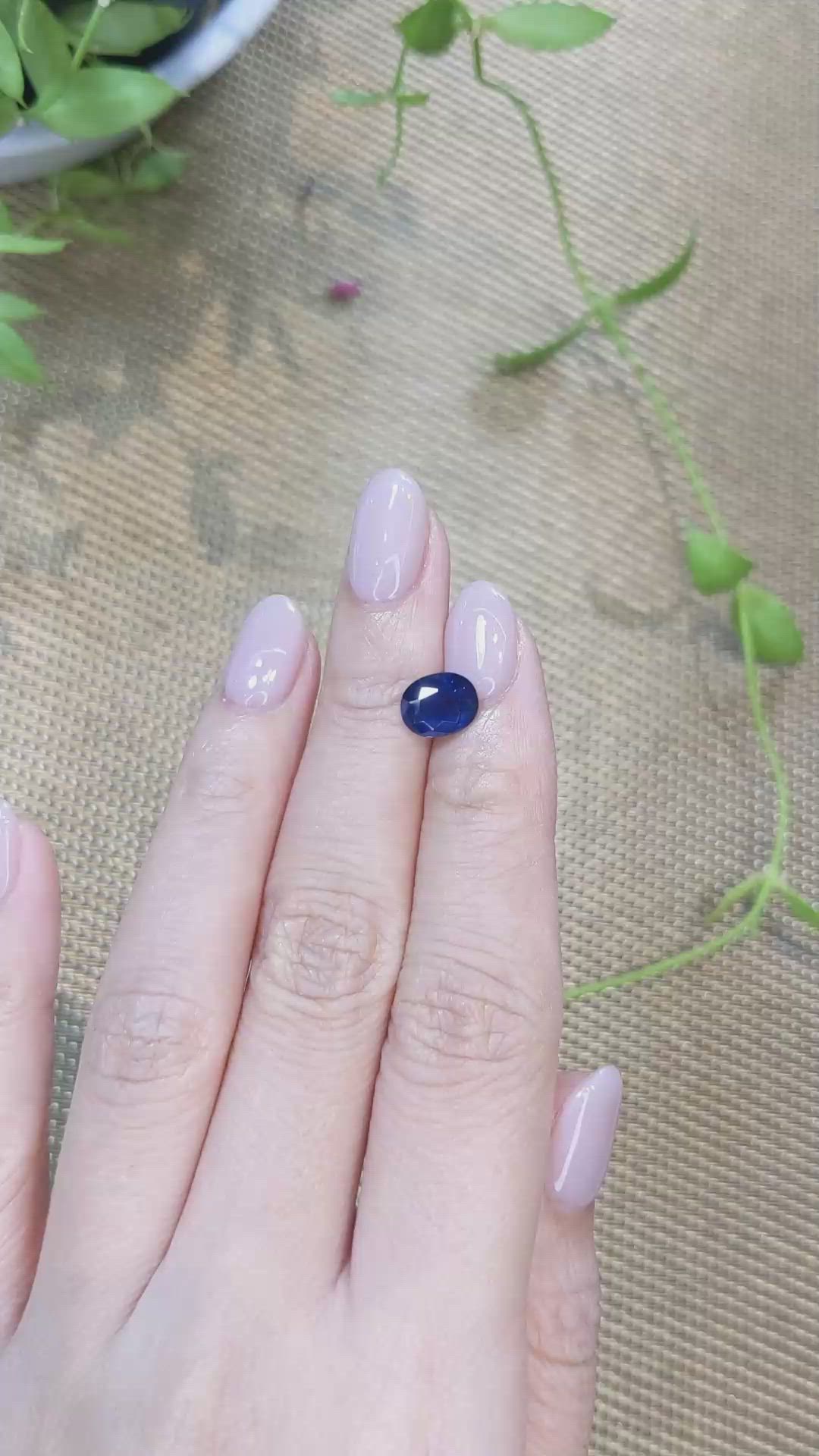 1.92 Ct. Blue Sapphire from Ceylon (Sri Lanka) Size Video
