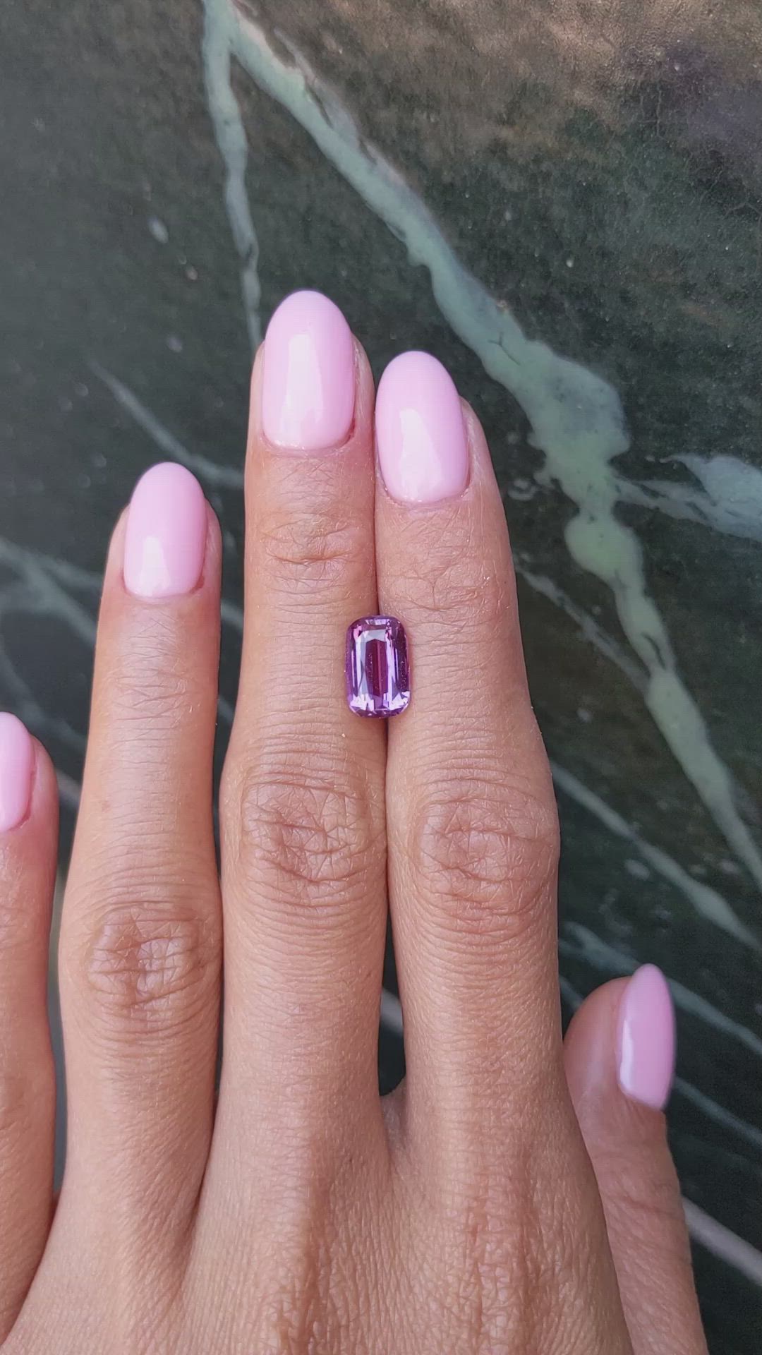 3.16 Ct. Pinkish Purple Sapphire from Ceylon (Sri Lanka) Size Video