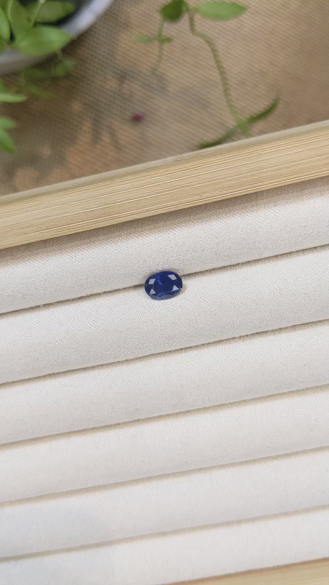 1.51 Ct. Blue Sapphire from Ceylon (Sri Lanka) Size Video