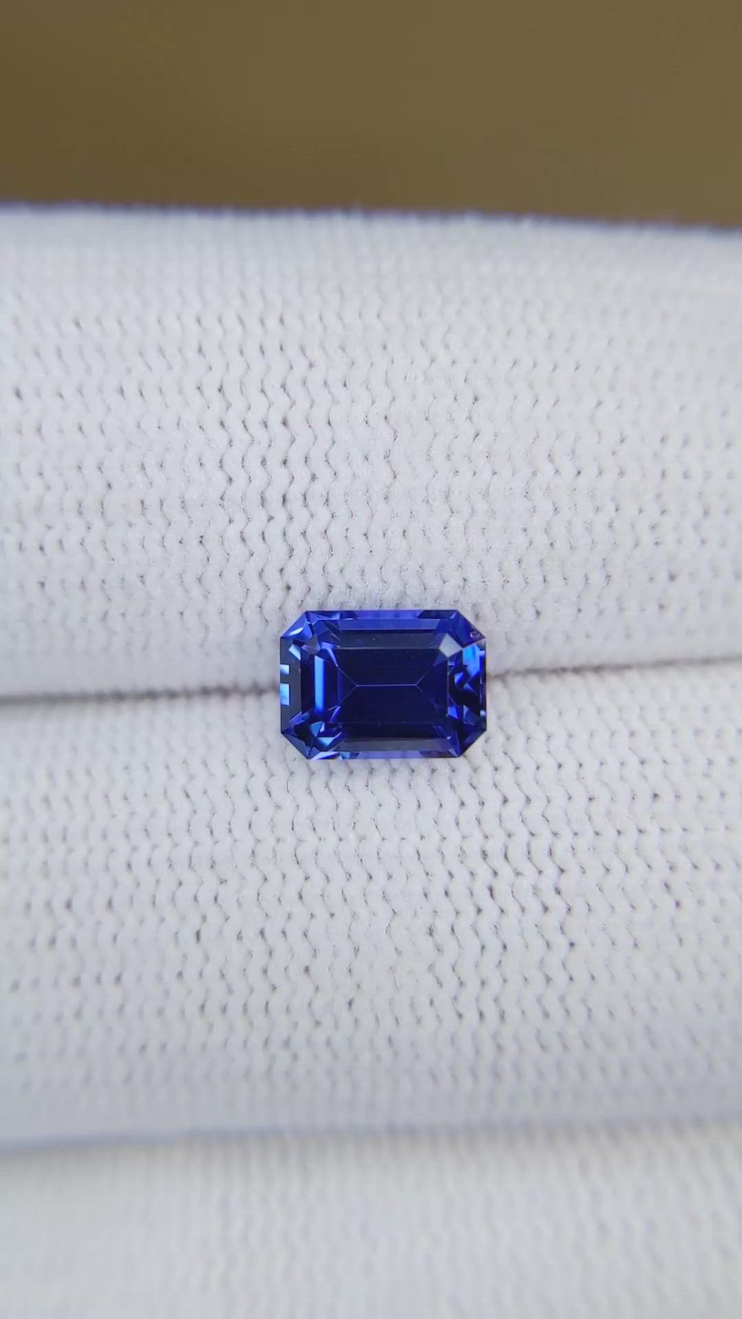 1.68 Ct. Blue Sapphire from Ceylon (Sri Lanka) Size Video