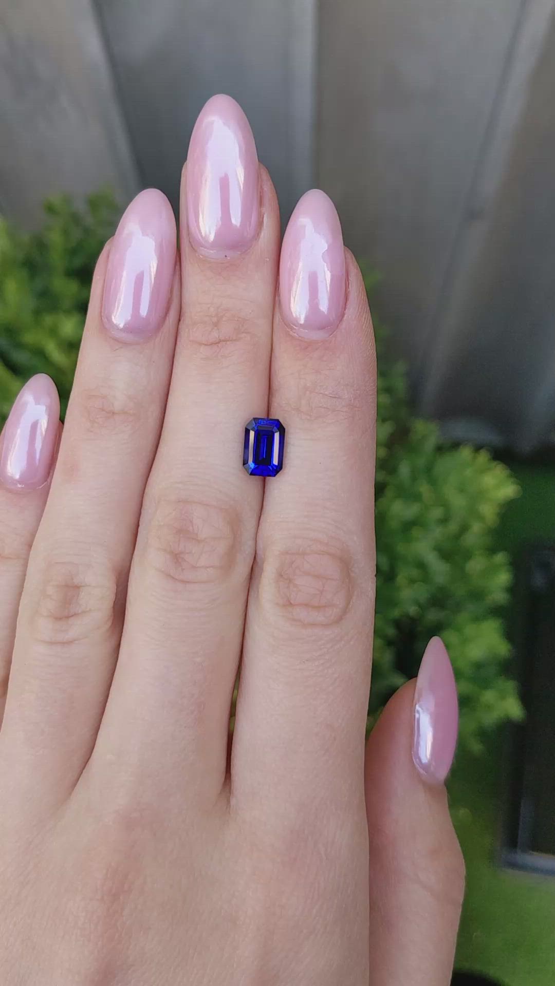 2.20 Ct. Blue Sapphire from Ceylon (Sri Lanka) Size Video