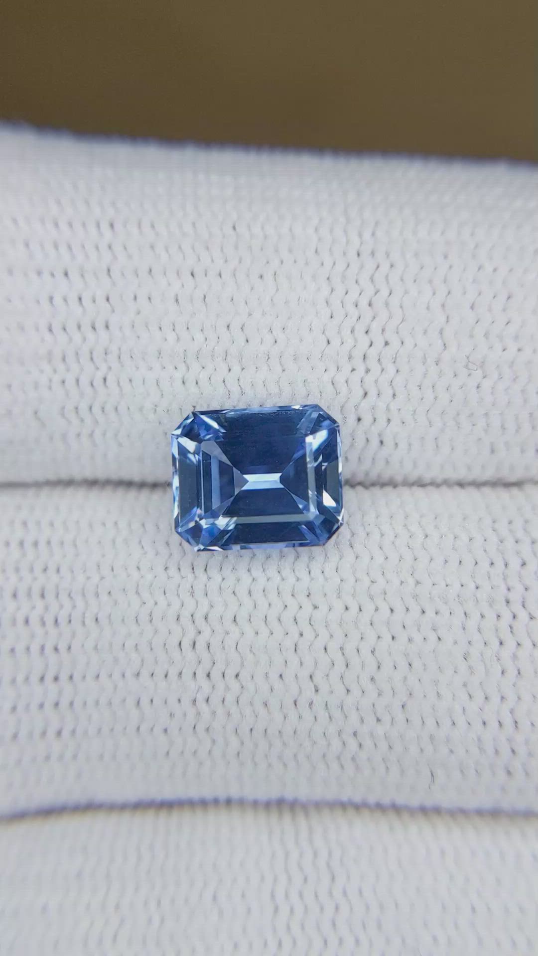 3.02 Ct. Blue Sapphire from Ceylon (Sri Lanka) Size Video
