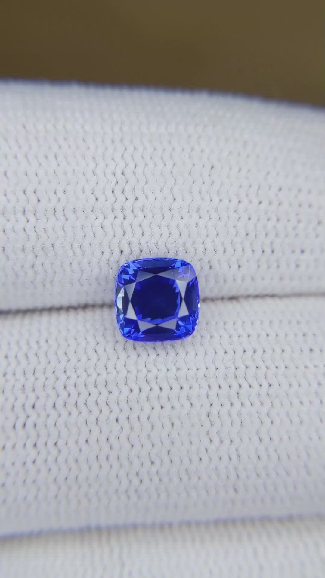 1.62 Ct. Blue Sapphire from Ceylon (Sri Lanka) Size Video