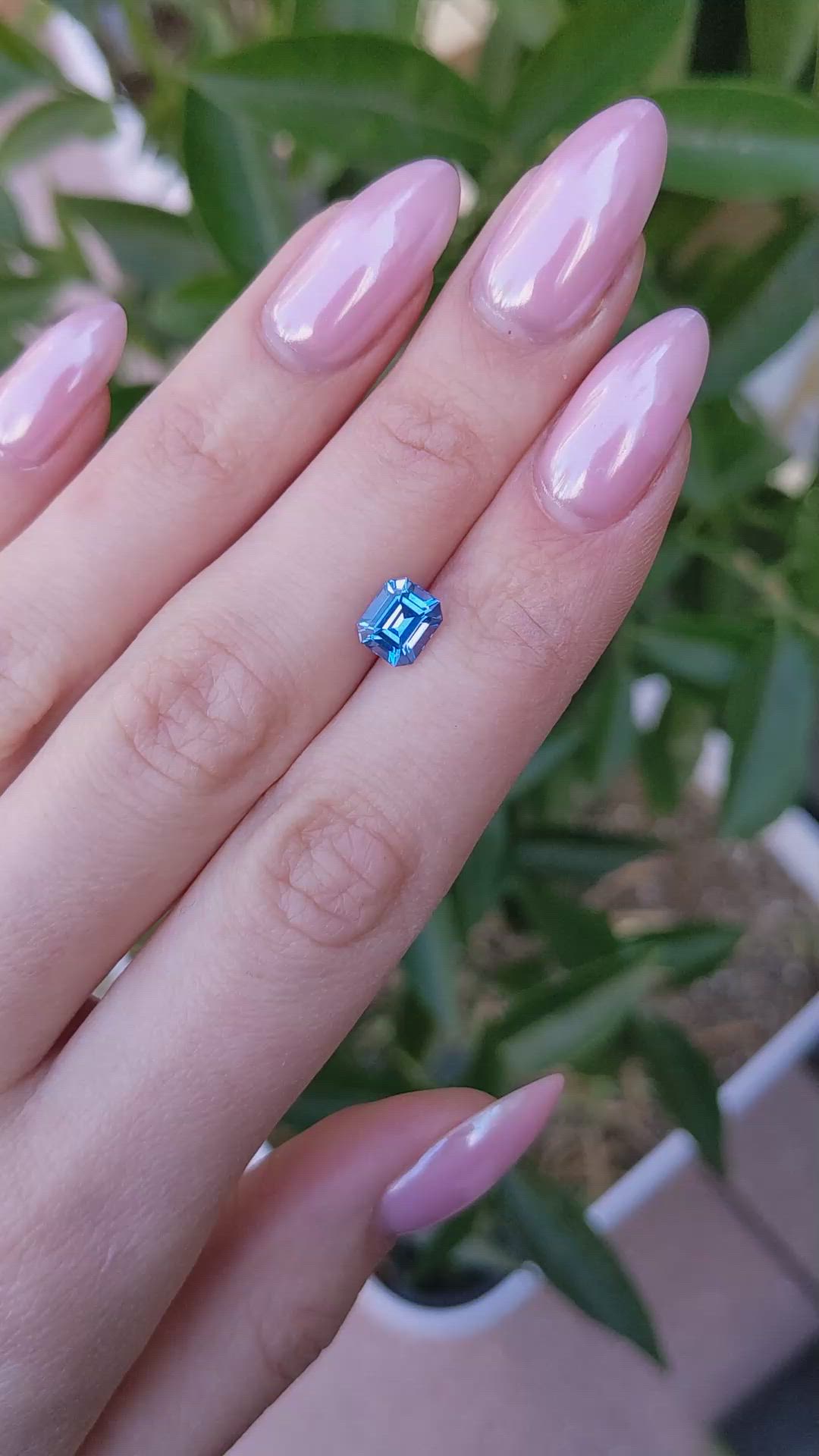 1.61 Ct. Blue Sapphire from Ceylon (Sri Lanka) Size Video