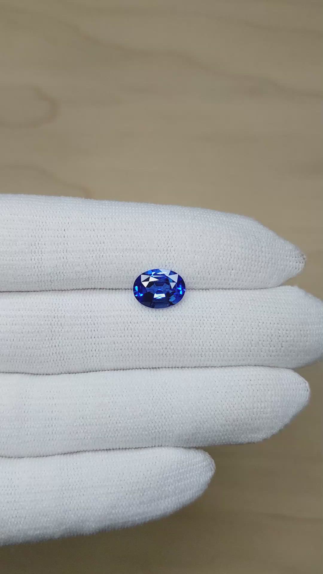 3.12 Ct. Blue Sapphire from Ceylon (Sri Lanka) Size Video