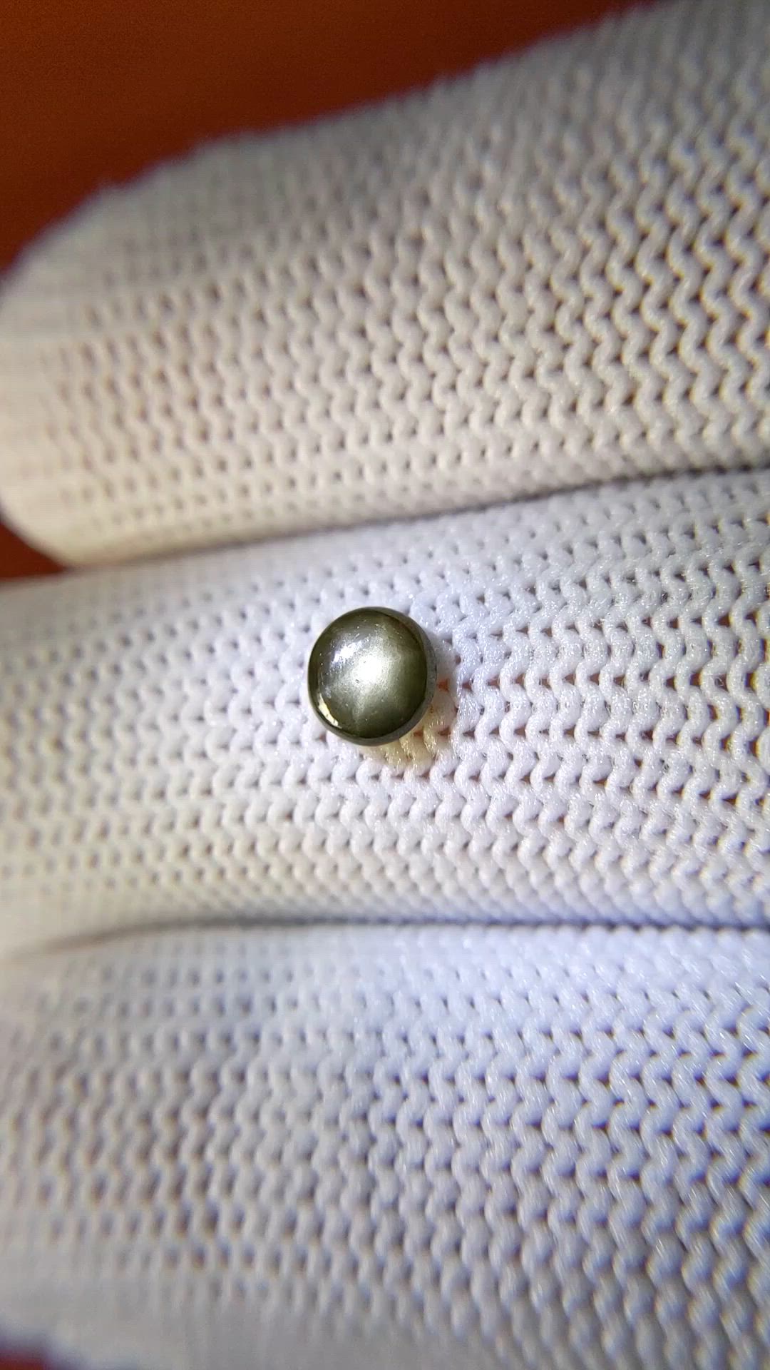 0.68 Ct. Brown Star Sapphire from Ceylon (Sri Lanka) Size Video