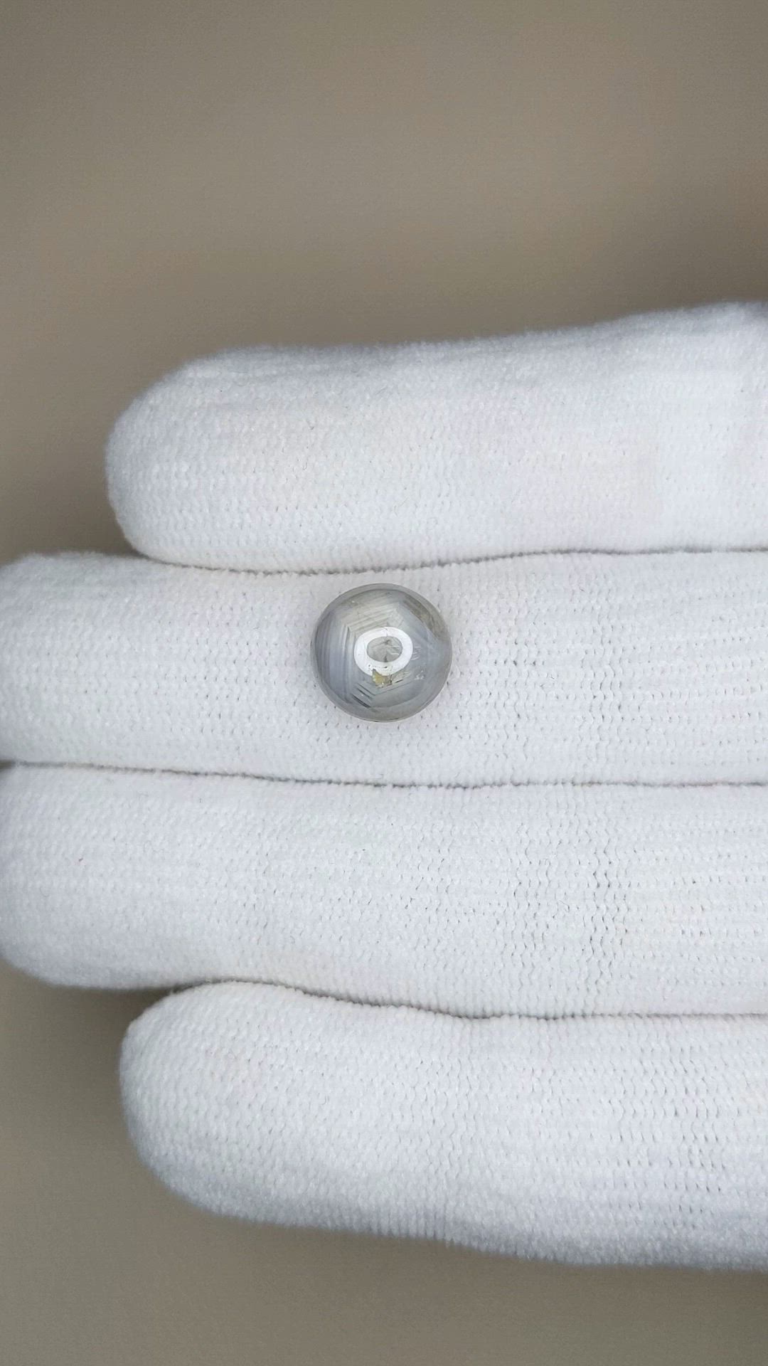 6.61 Ct. Grey Star Sapphire from Burma (Myanmar) Size Video