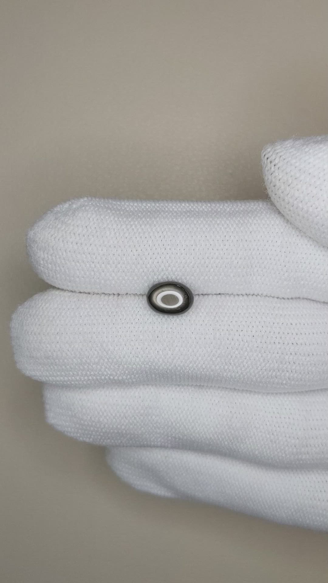 2.00 Ct. Black Star Sapphire from Thailand Size Video
