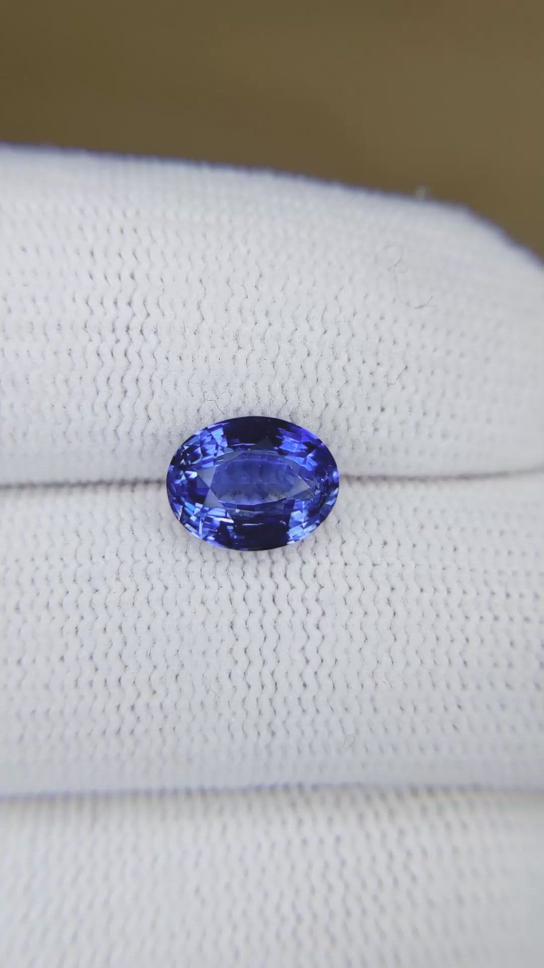 2.46 Ct. Blue Sapphire from Ceylon (Sri Lanka) Size Video