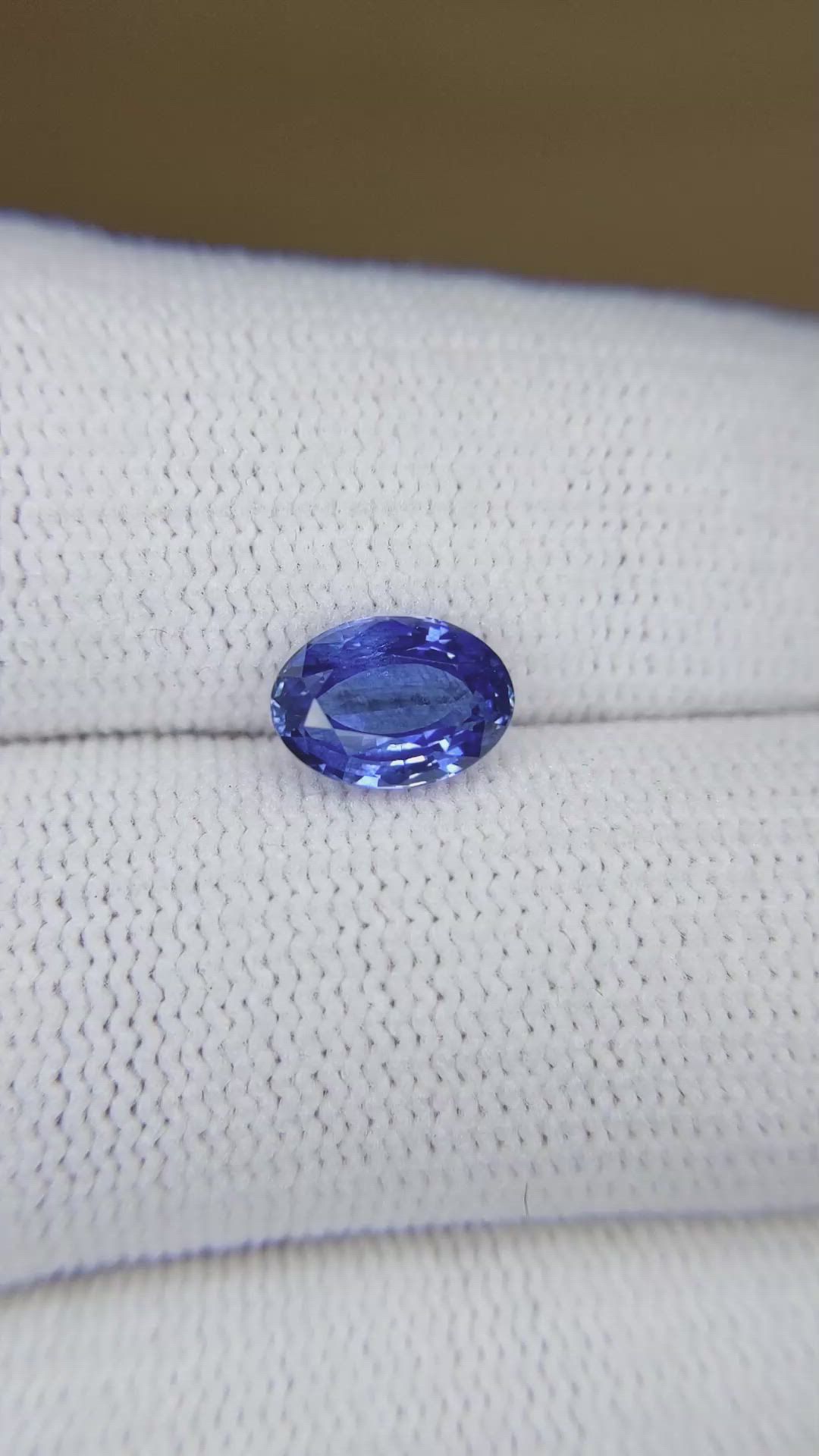 1.98 Ct. Blue Sapphire from Ceylon (Sri Lanka) Size Video