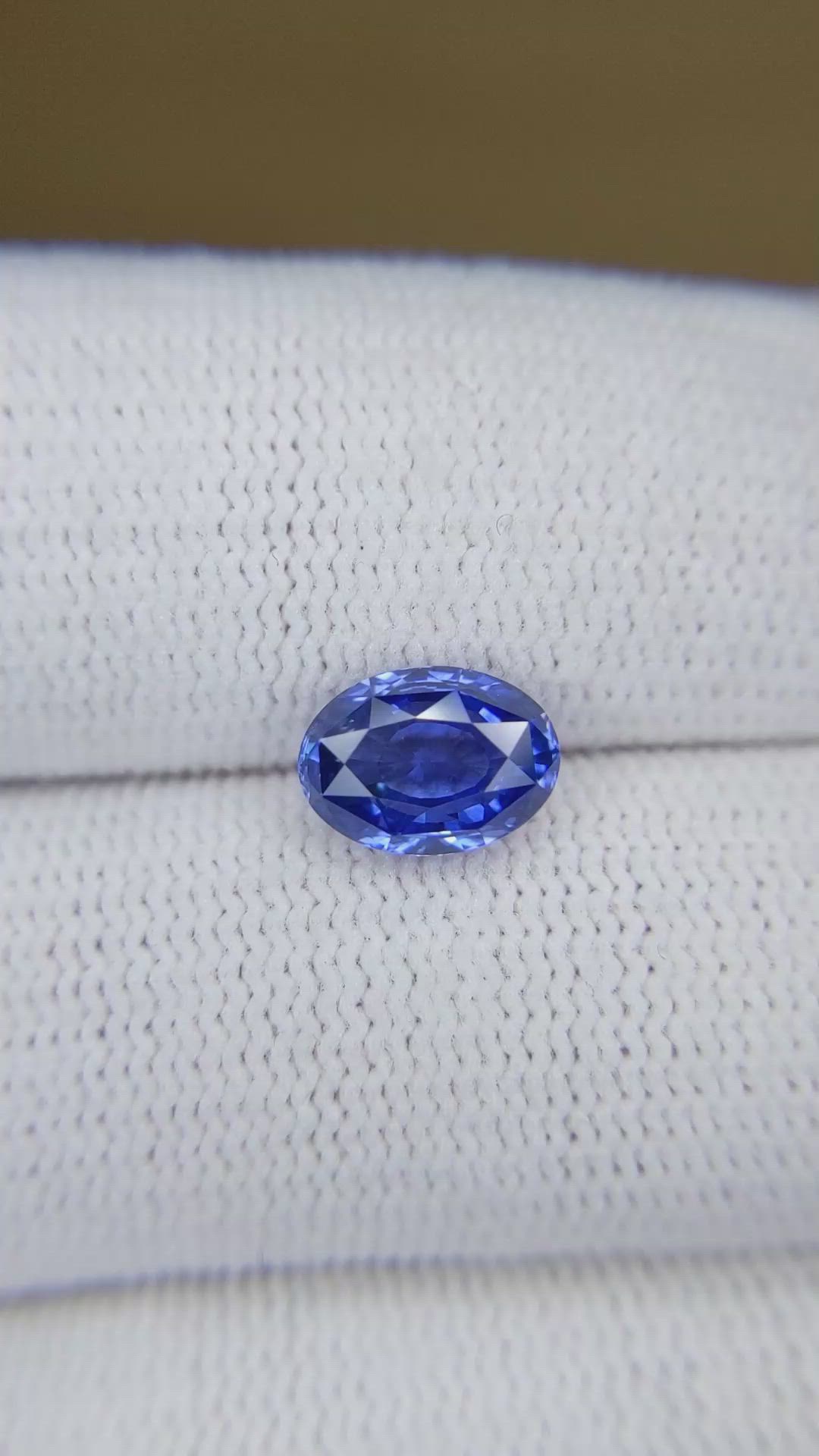 1.97 Ct. Blue Sapphire from Ceylon (Sri Lanka) Size Video