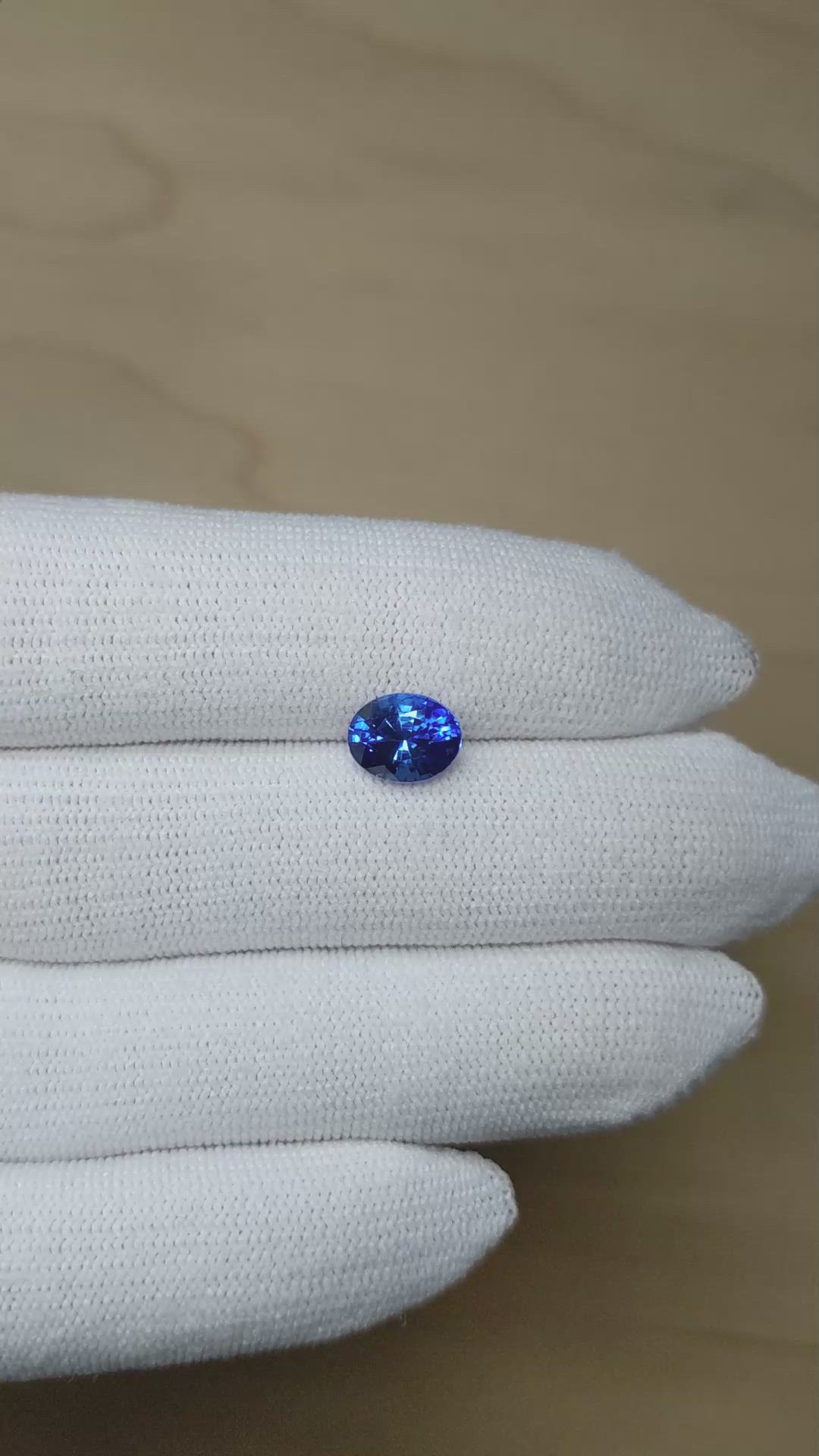 2.41 Ct. Blue Sapphire from Ceylon (Sri Lanka) Size Video