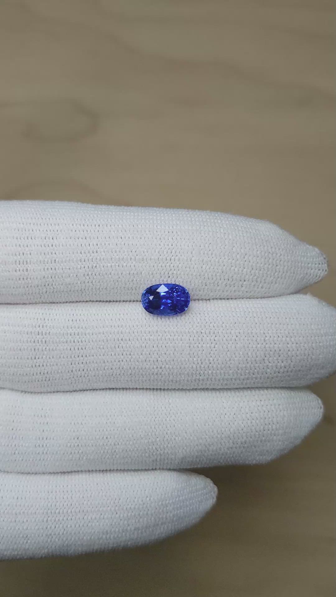 2.43 Ct. Blue Sapphire from Ceylon (Sri Lanka) Size Video