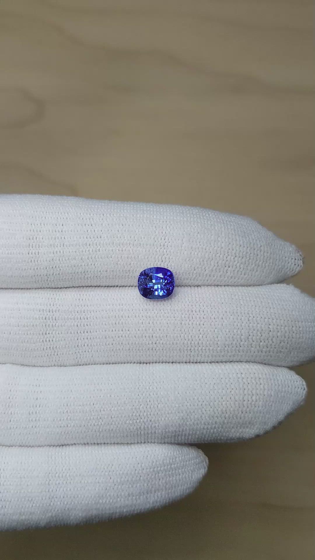 2.51 Ct. Blue Sapphire from Ceylon (Sri Lanka) Size Video