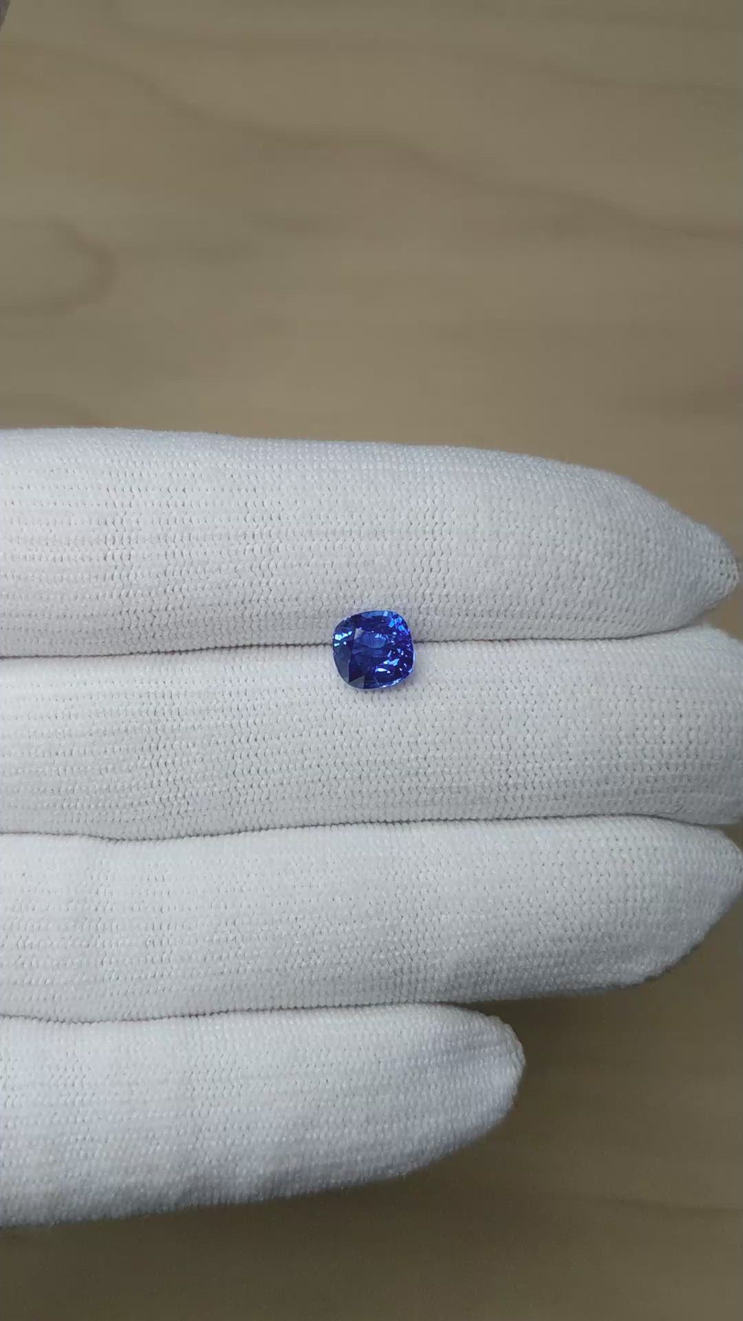 2.22 Ct. Blue Sapphire from Ceylon (Sri Lanka) Size Video