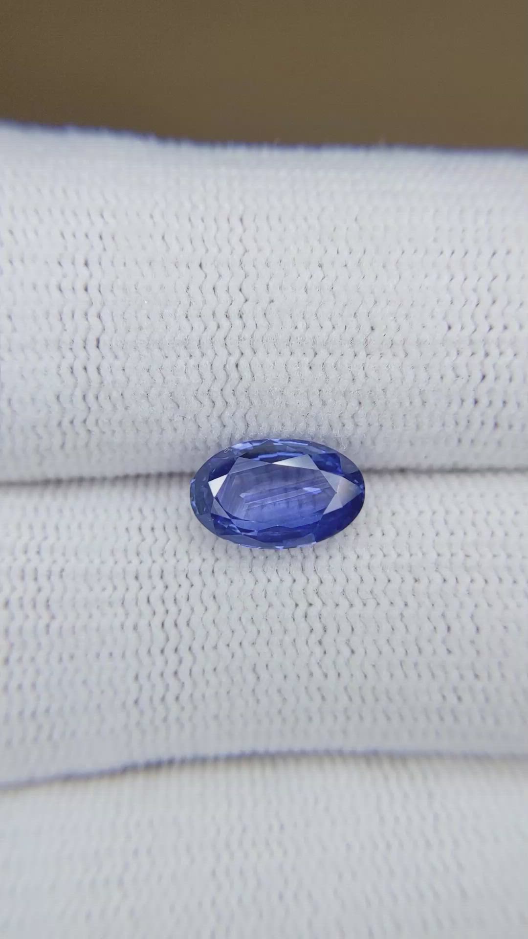 2.18 Ct. Blue Sapphire from Ceylon (Sri Lanka) Size Video