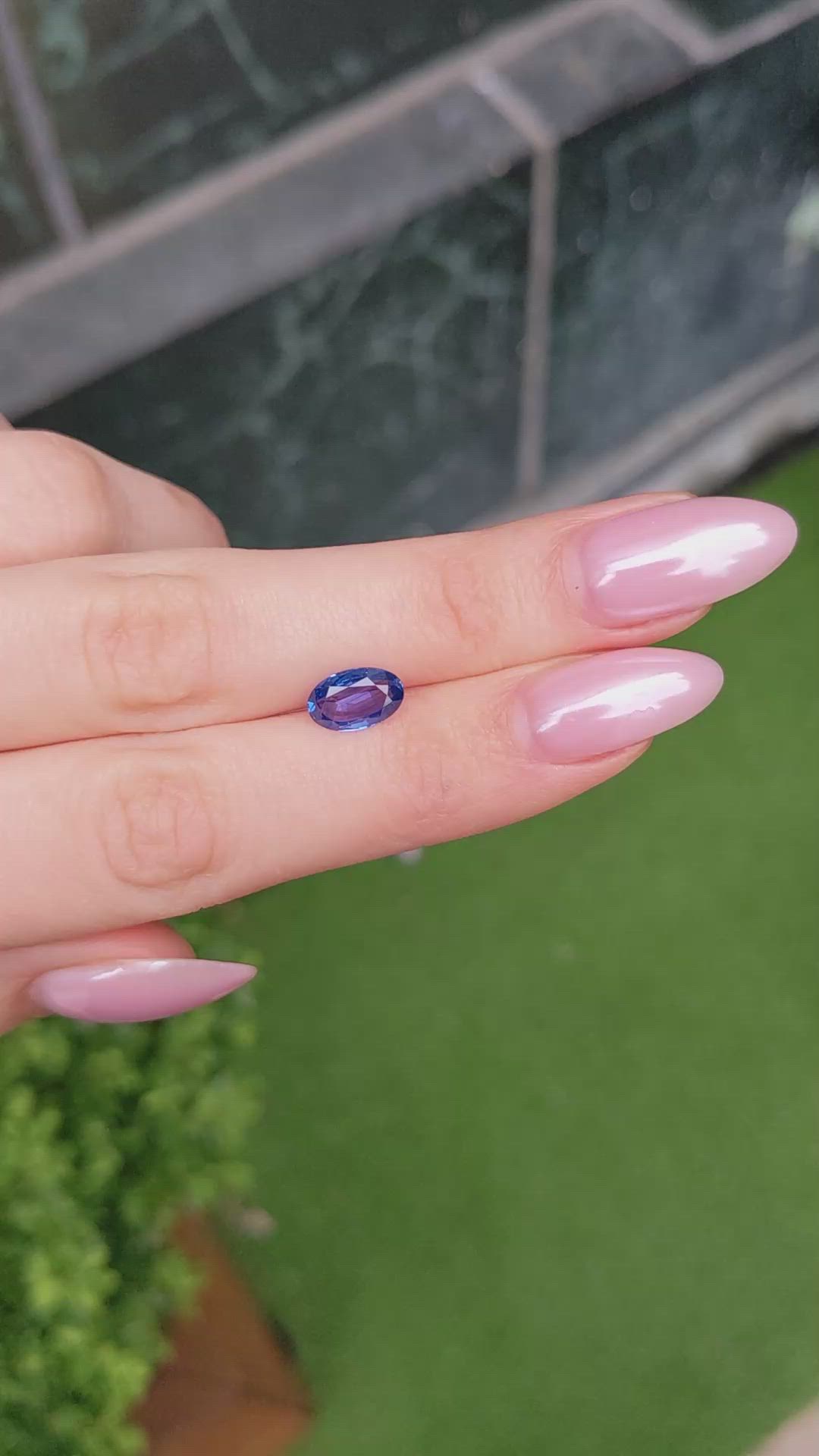 2.18 Ct. Blue Sapphire from Ceylon (Sri Lanka) Size Video