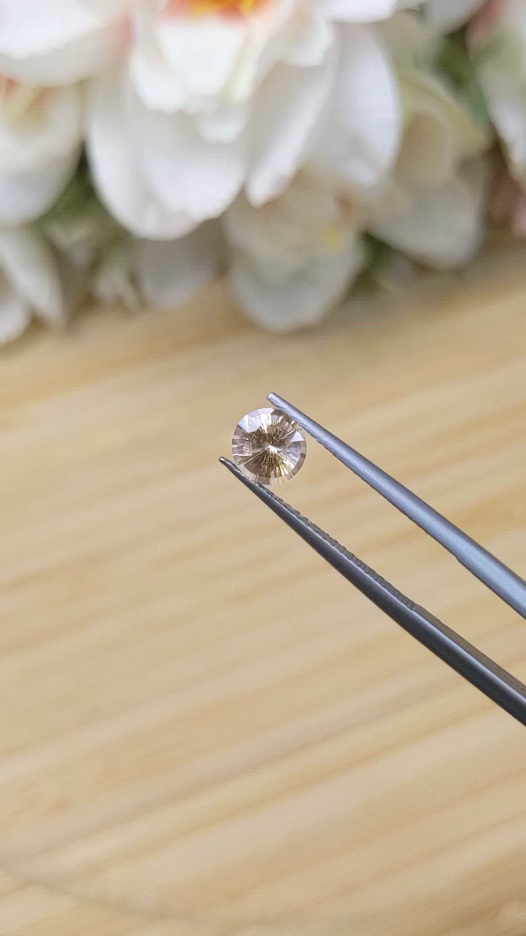 0.96 Ct. Yellow Sapphire from Ceylon (Sri Lanka) Size Video