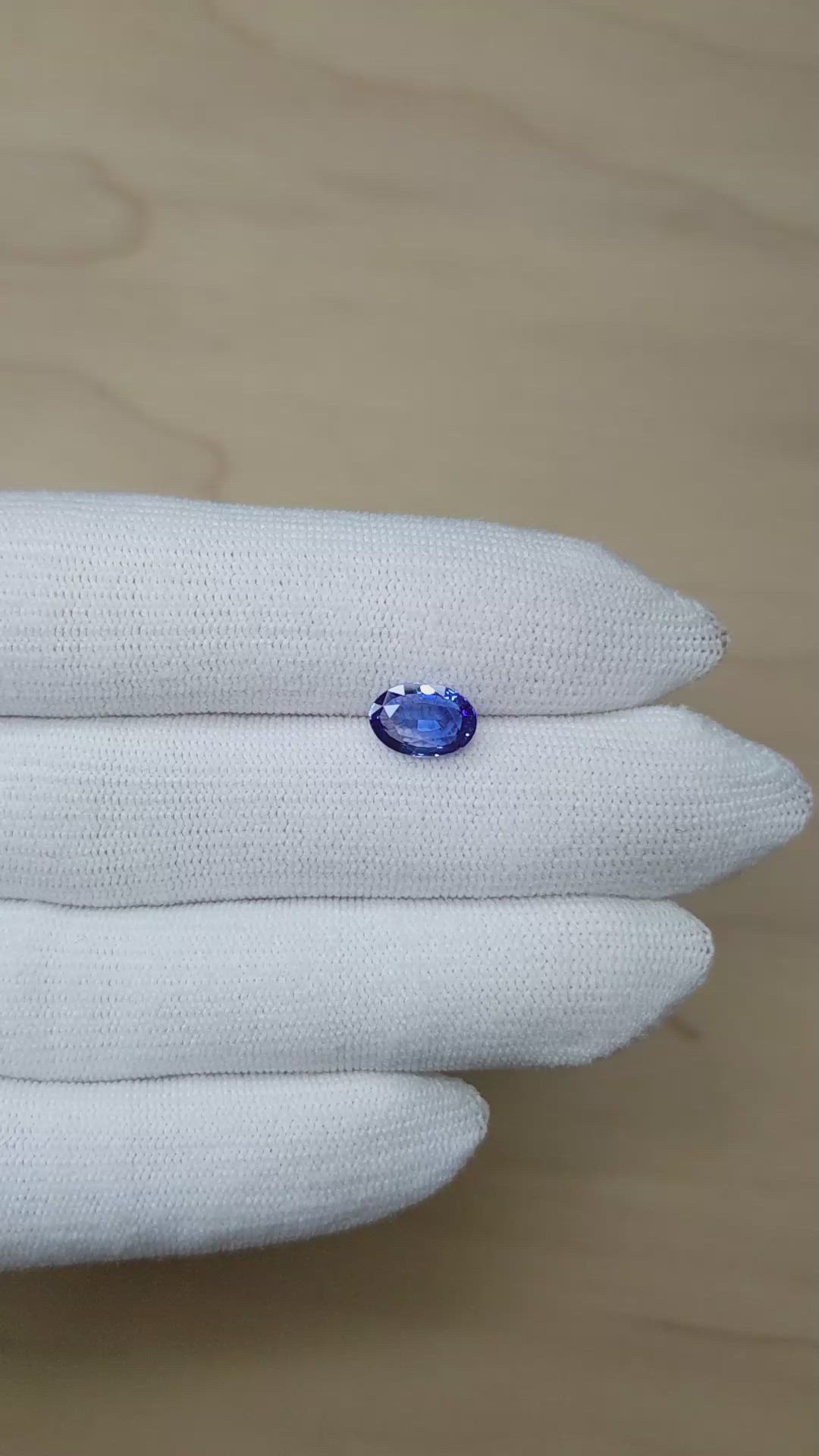 2.11 Ct. Blue Sapphire from Ceylon (Sri Lanka) Size Video