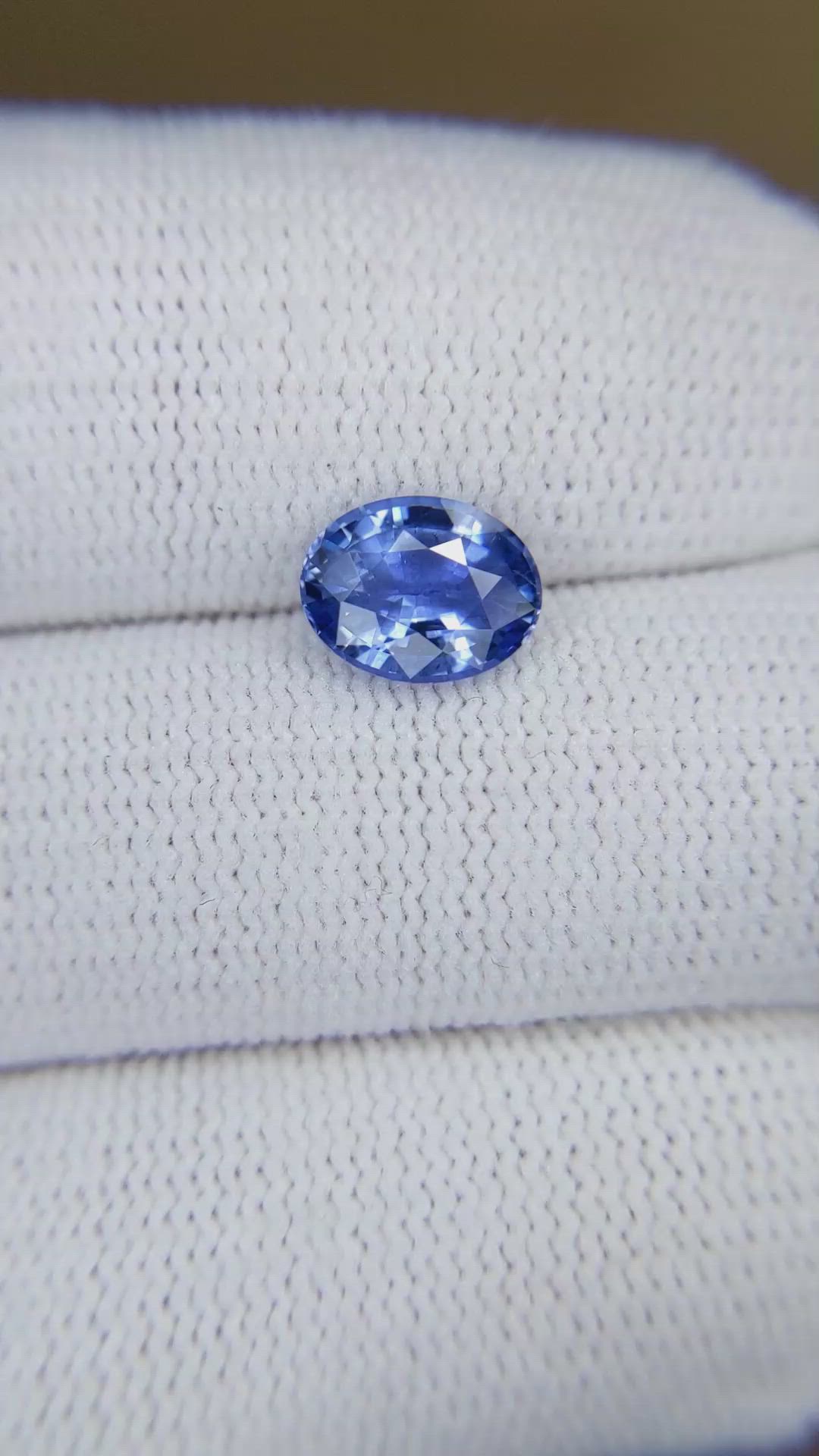 1.81 Ct. Blue Sapphire from Ceylon (Sri Lanka) Size Video