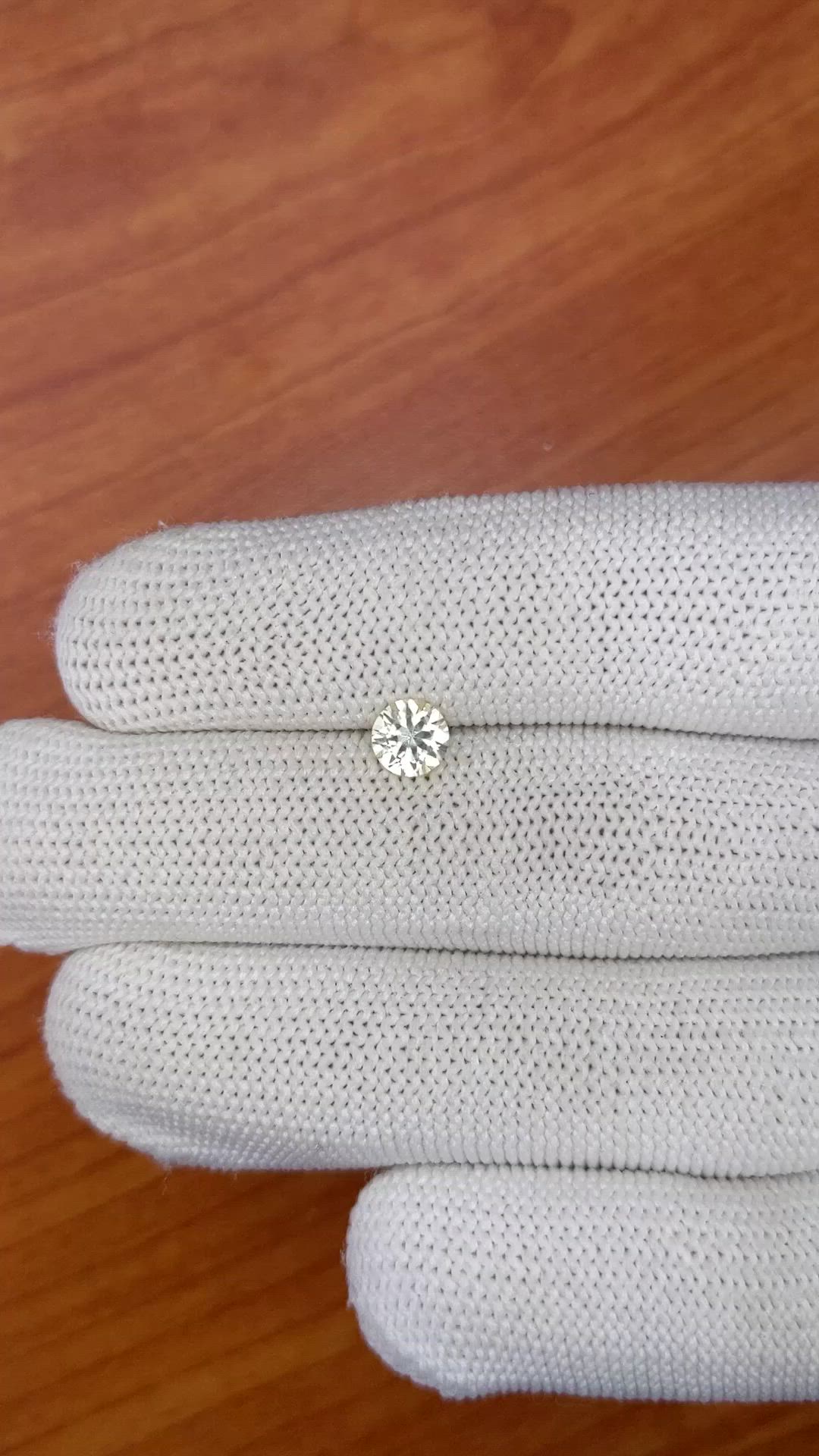 0.79 Ct. Yellow Sapphire from Ceylon (Sri Lanka) Size Video