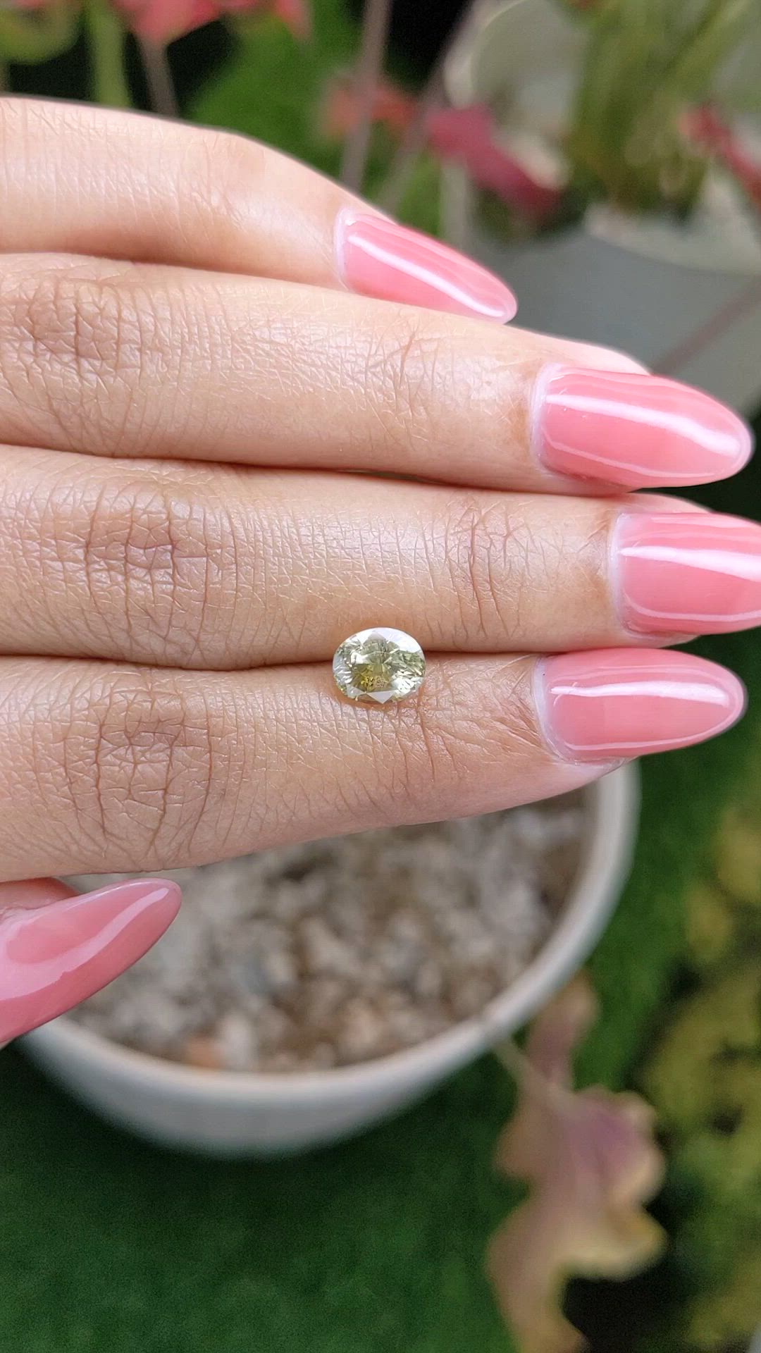 1.64 Ct. Yellow Sapphire from Ceylon (Sri Lanka) Size Video