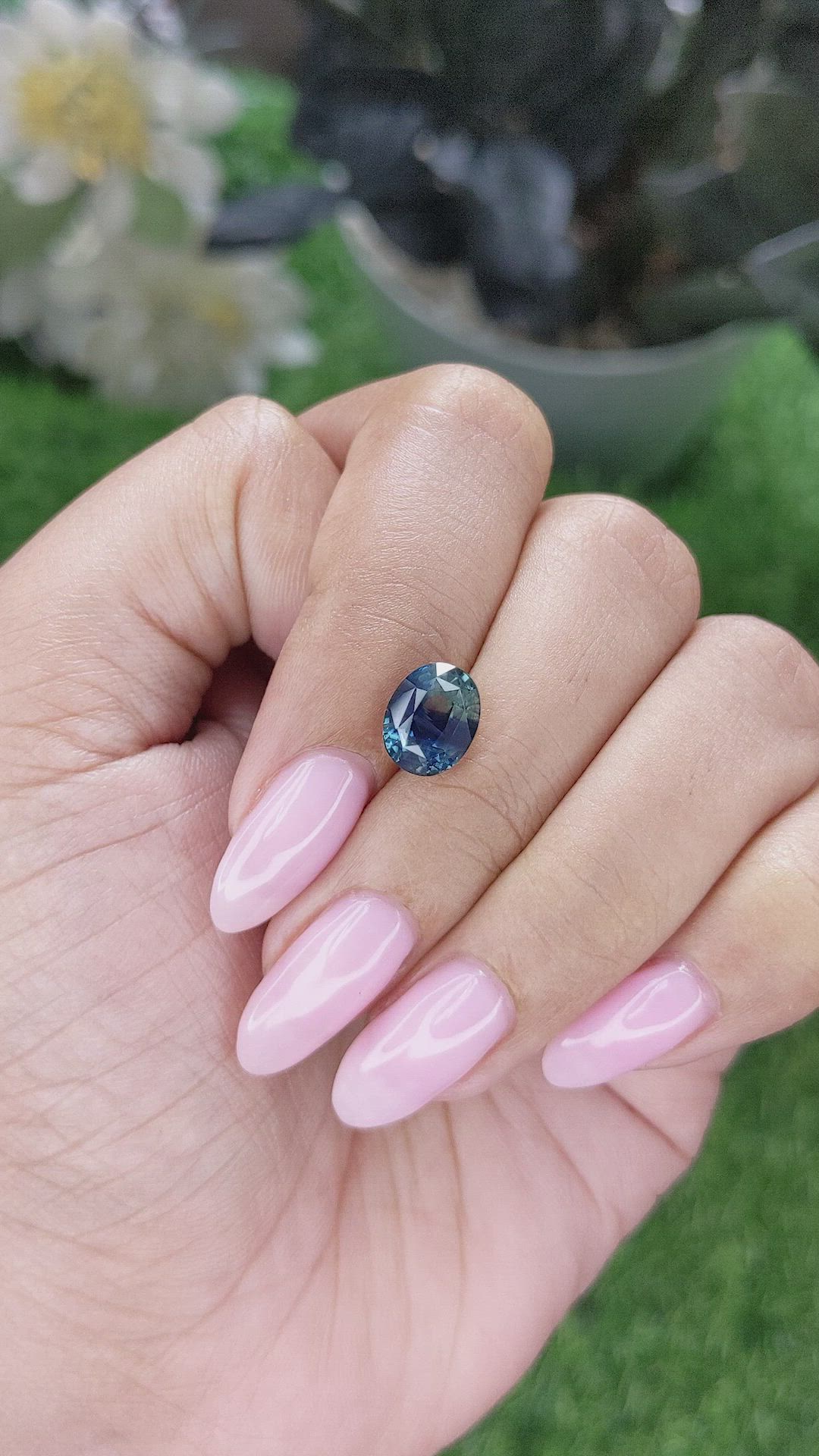 3.00 Ct. Bi Color Sapphire from Madagascar Size Video