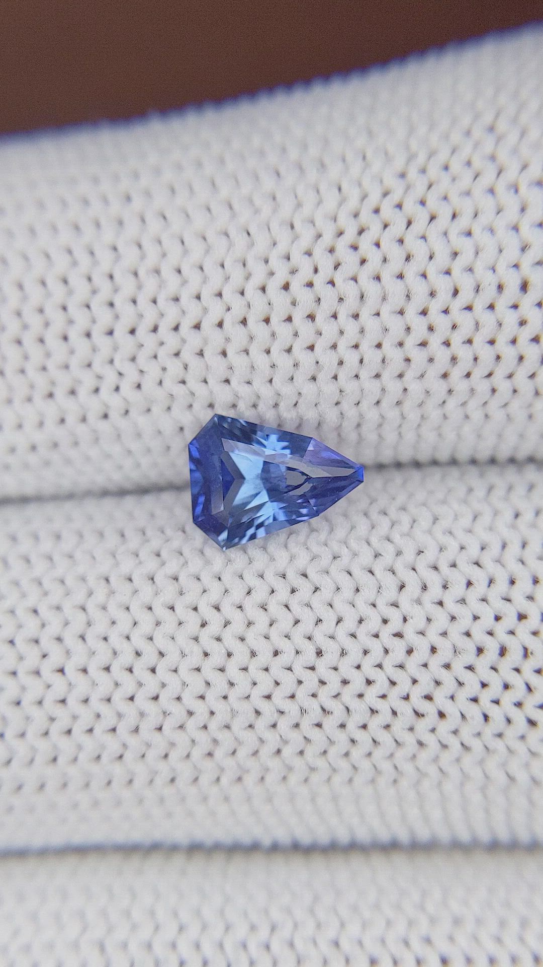 1.04 Ct. Blue Sapphire from Ceylon (Sri Lanka) Size Video