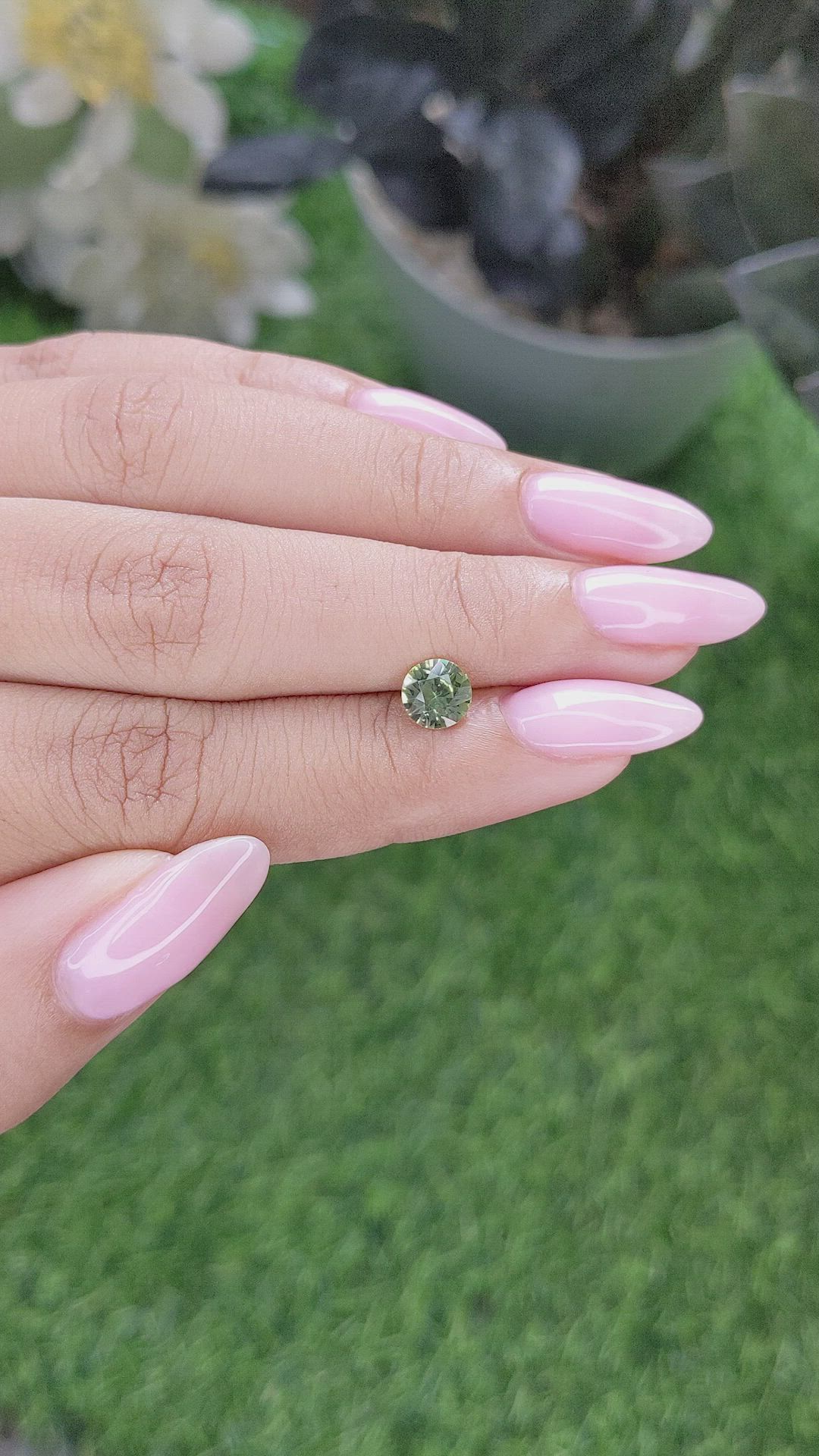 1.00 Ct. Yellowish Green Sapphire from Madagascar Size Video