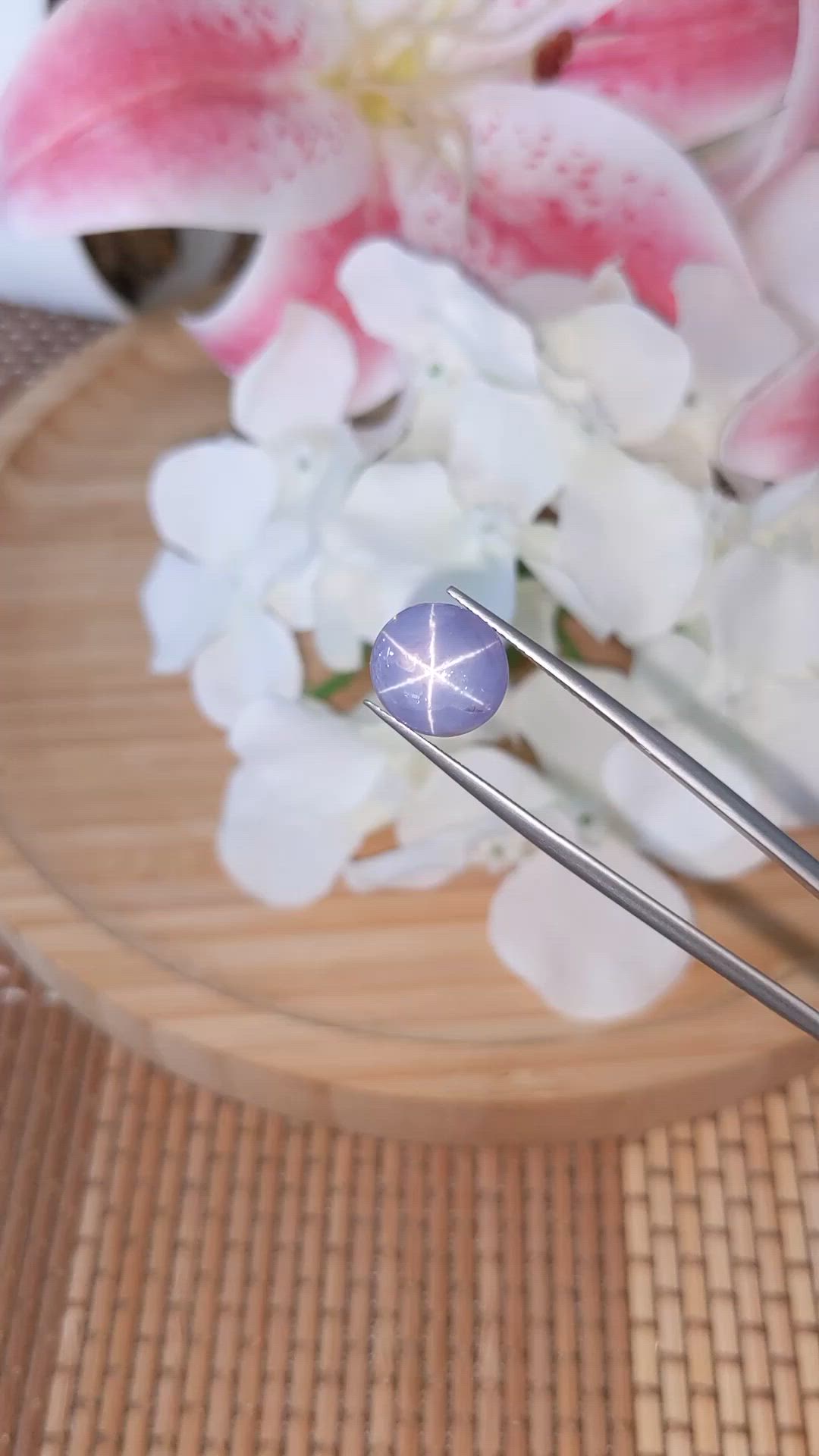 9.49 Ct. Bluish Purple Star Sapphire from Ceylon (Sri Lanka) Size Video