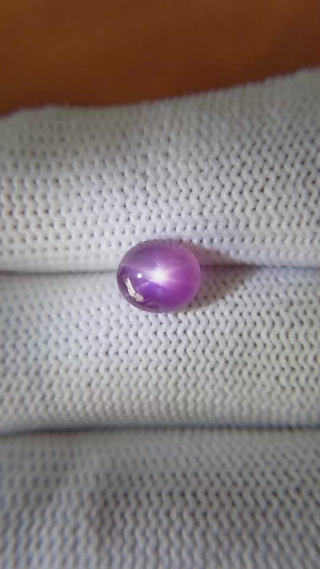 3.02 Ct. Pinkish Purple Star Sapphire from Ceylon (Sri Lanka) Size Video
