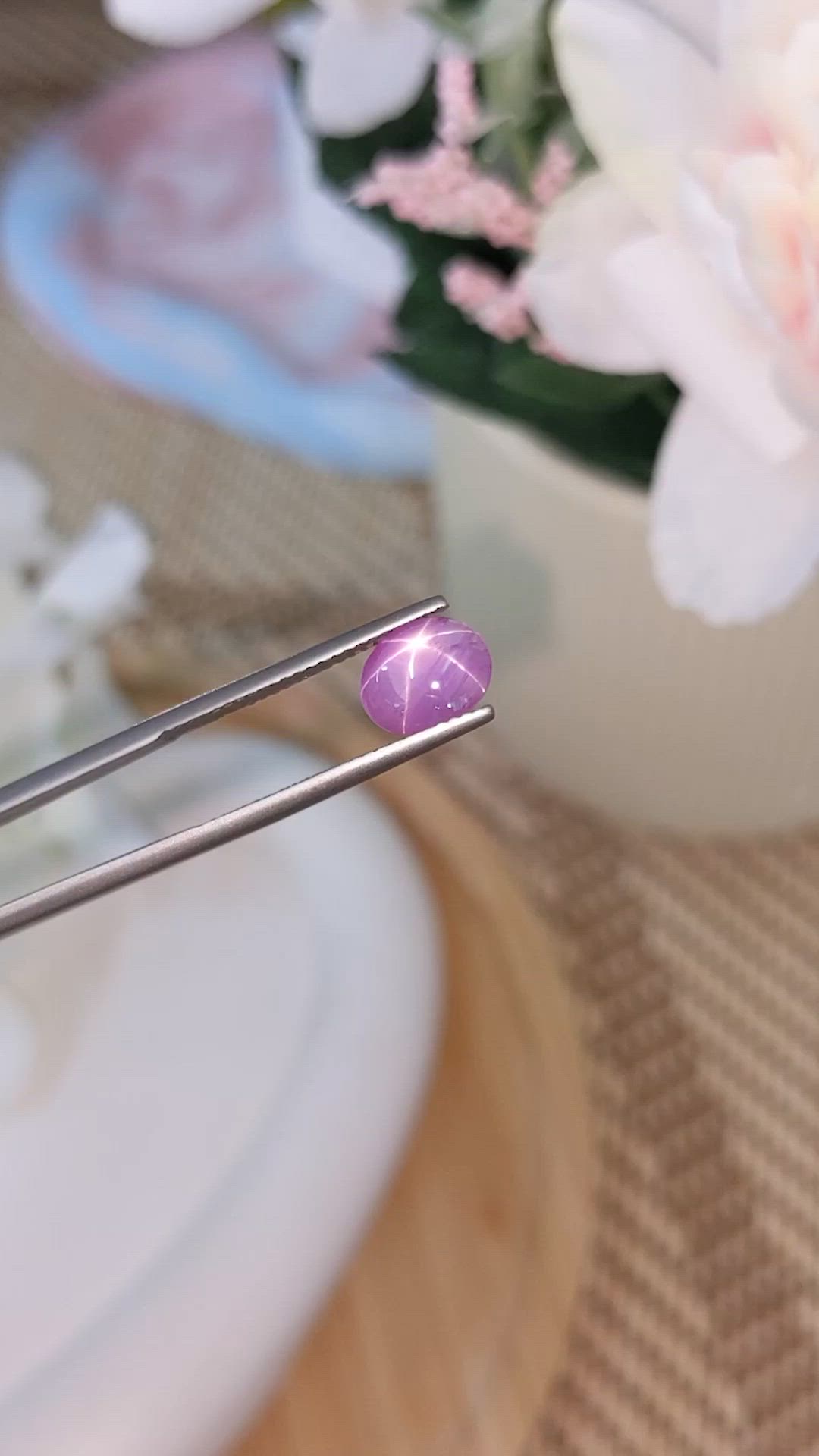2.33 Ct. Pinkish Purple Star Sapphire from Ceylon (Sri Lanka) Size Video