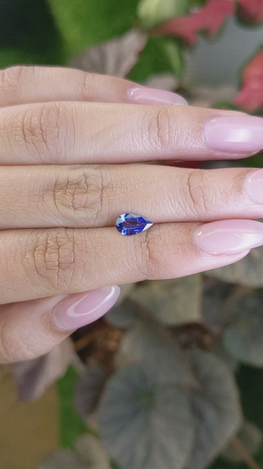 0.85 Ct. Blue Sapphire from Ceylon (Sri Lanka) Size Video