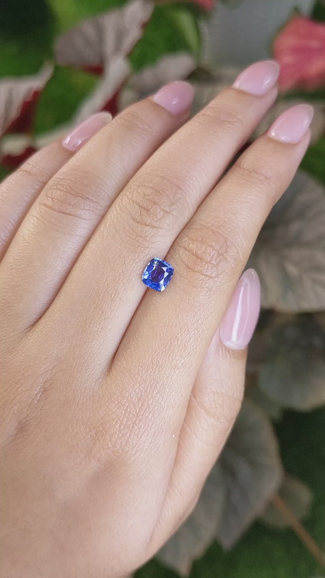 1.24 Ct. Blue Sapphire from Ceylon (Sri Lanka) Size Video