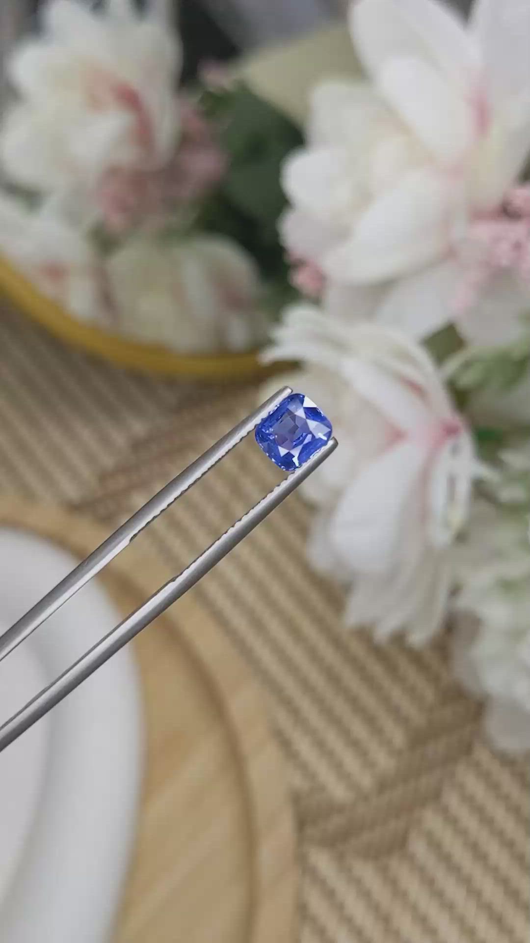 1.24 Ct. Blue Sapphire from Ceylon (Sri Lanka) Size Video