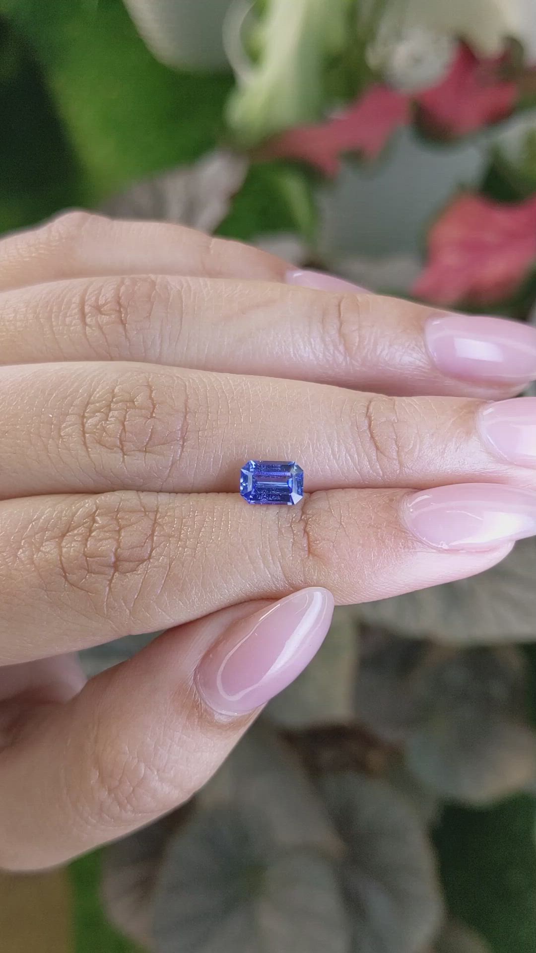 1.05 Ct. Blue Sapphire from Ceylon (Sri Lanka) Size Video
