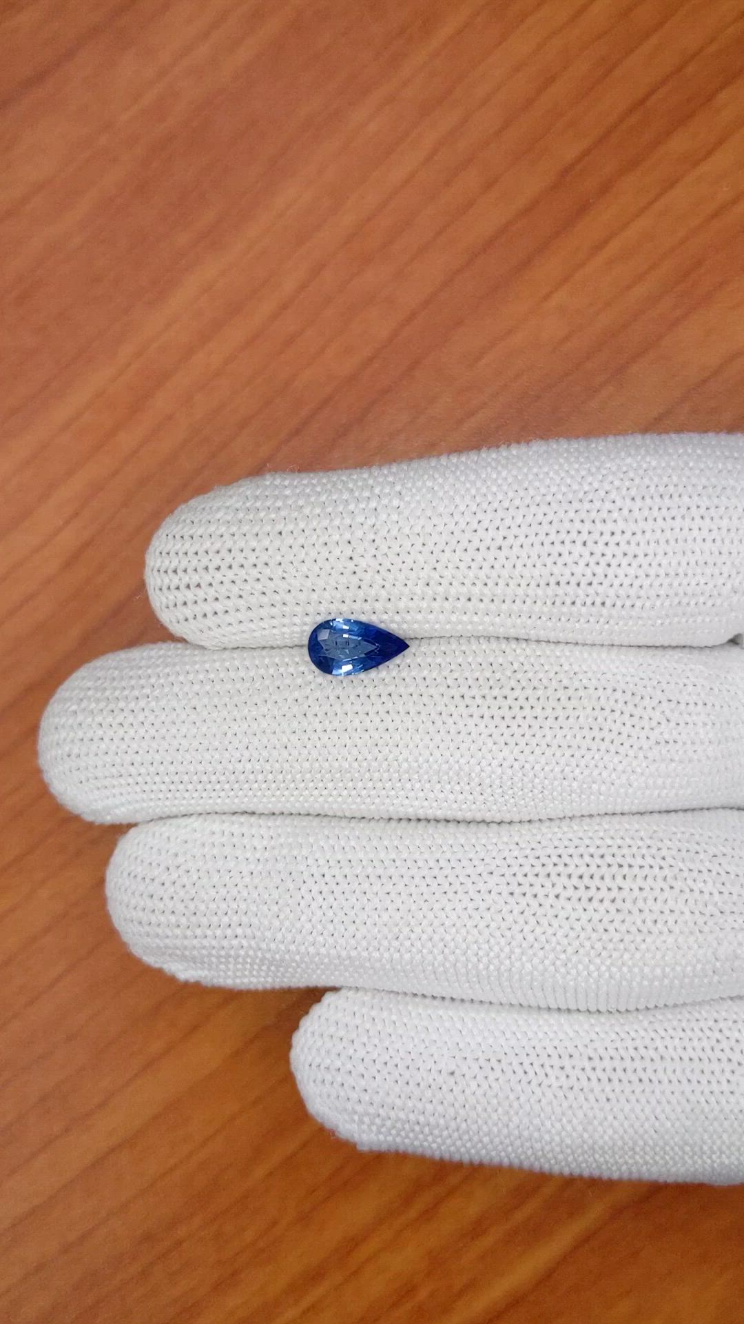 1.29 Ct. Blue Sapphire from Ceylon (Sri Lanka) Size Video