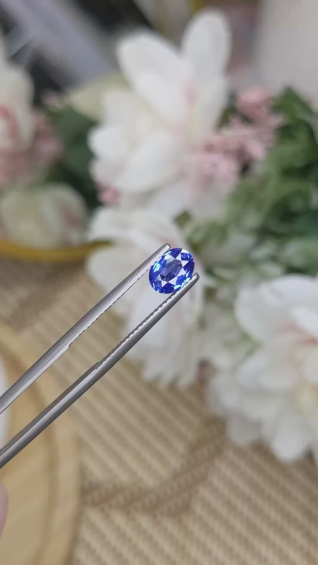 1.05 Ct. Blue Sapphire from Ceylon (Sri Lanka) Size Video