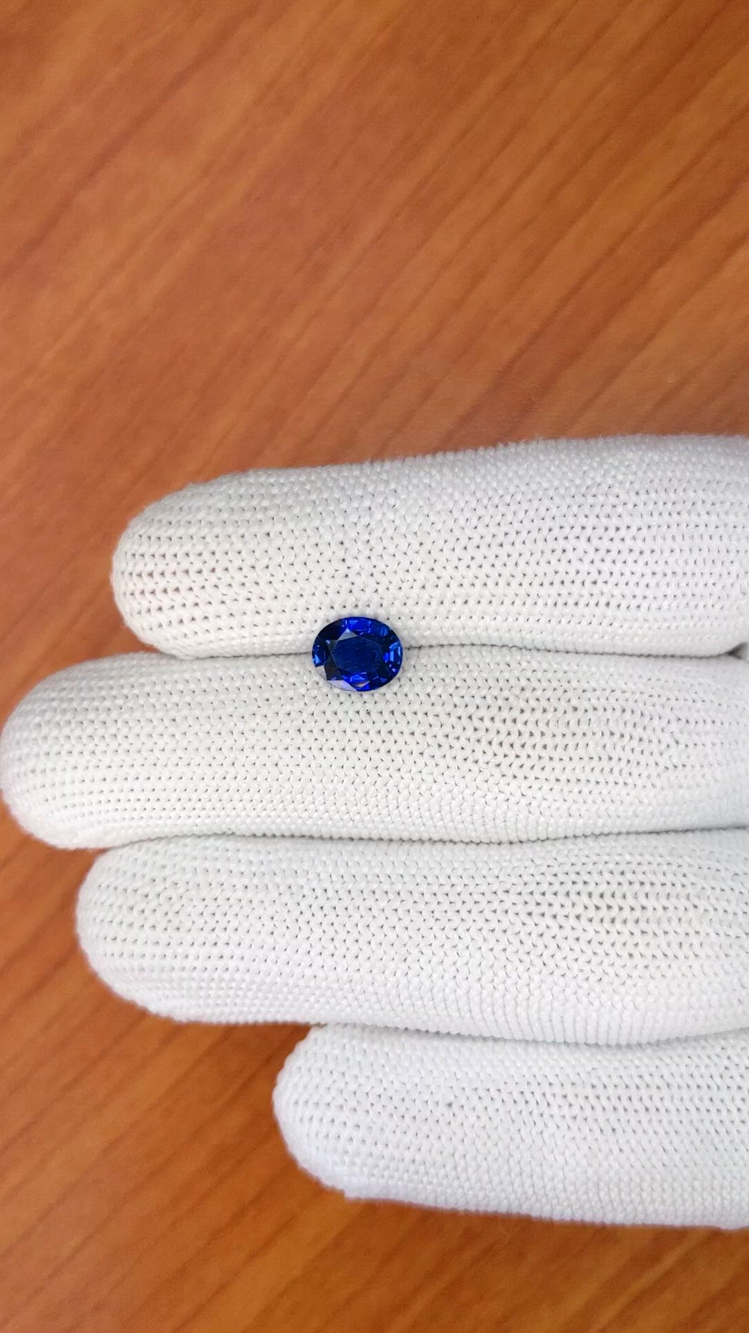 1.66 Ct. Blue Sapphire from Ceylon (Sri Lanka) Size Video