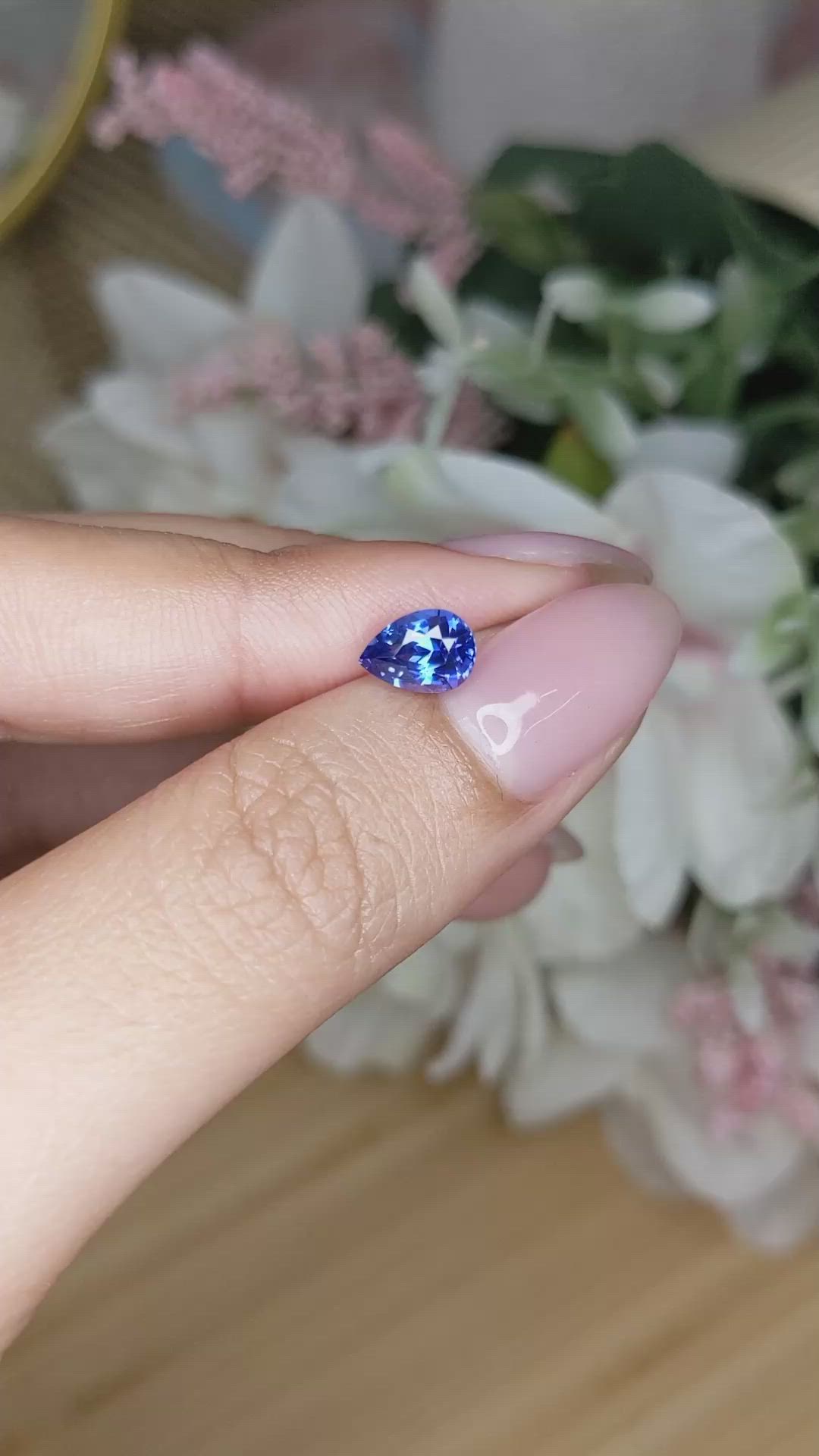 1.52 Ct. Blue Sapphire from Ceylon (Sri Lanka) Size Video