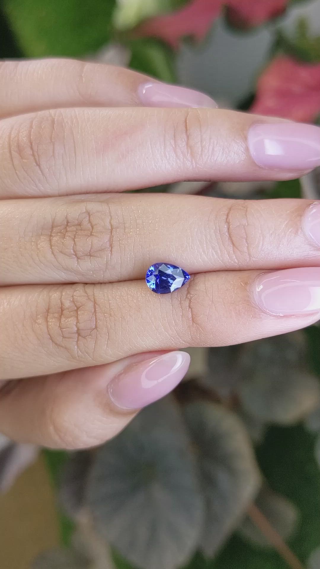 1.52 Ct. Blue Sapphire from Ceylon (Sri Lanka) Size Video
