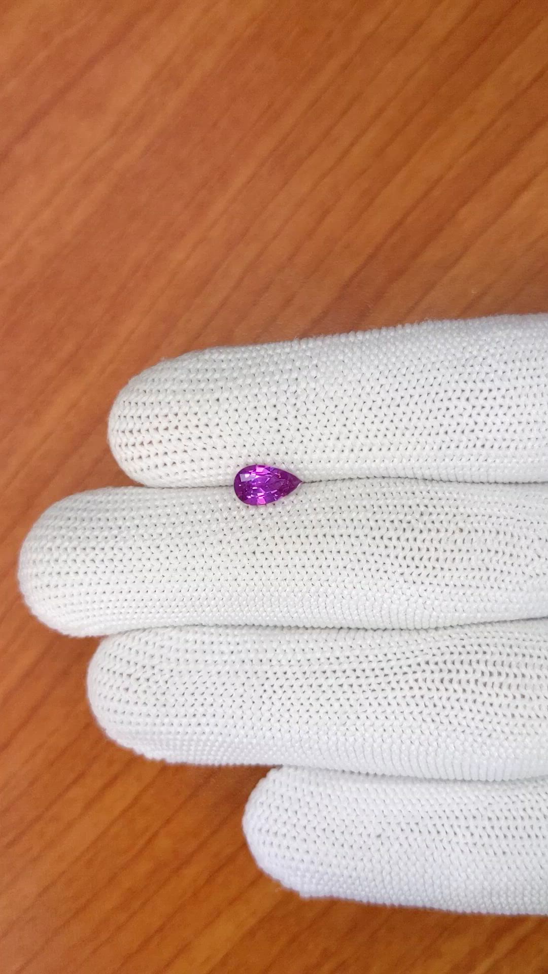 1.06 Ct. Pinkish Purple Sapphire from Ceylon (Sri Lanka) Size Video