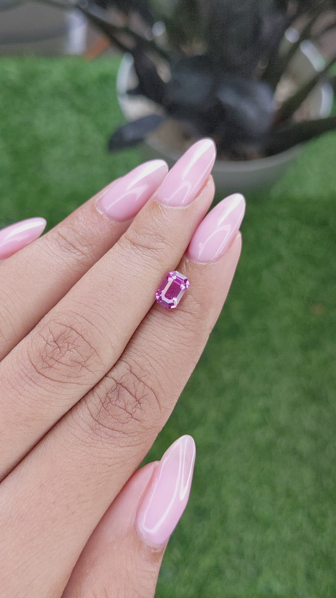 1.51 Ct. Purplish Pink Sapphire from Ceylon (Sri Lanka) Size Video