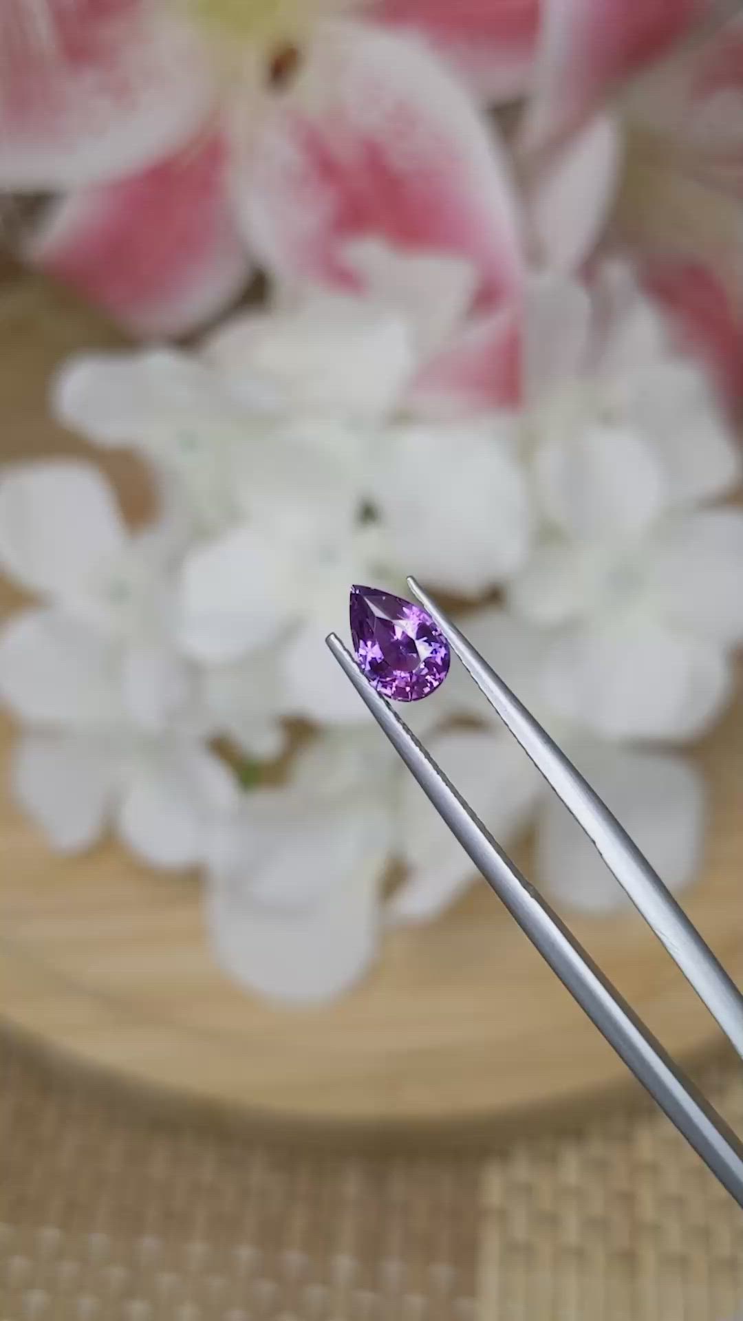 1.14 Ct. Pinkish Purple Sapphire from Ceylon (Sri Lanka) Size Video