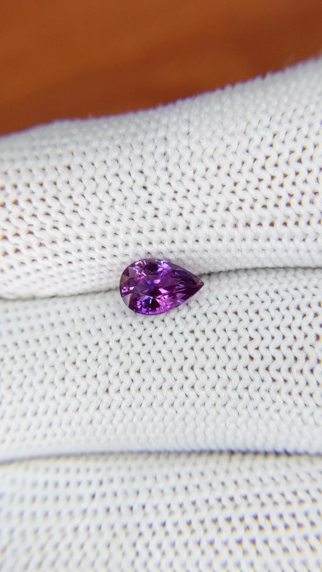 1.14 Ct. Pinkish Purple Sapphire from Ceylon (Sri Lanka) Size Video