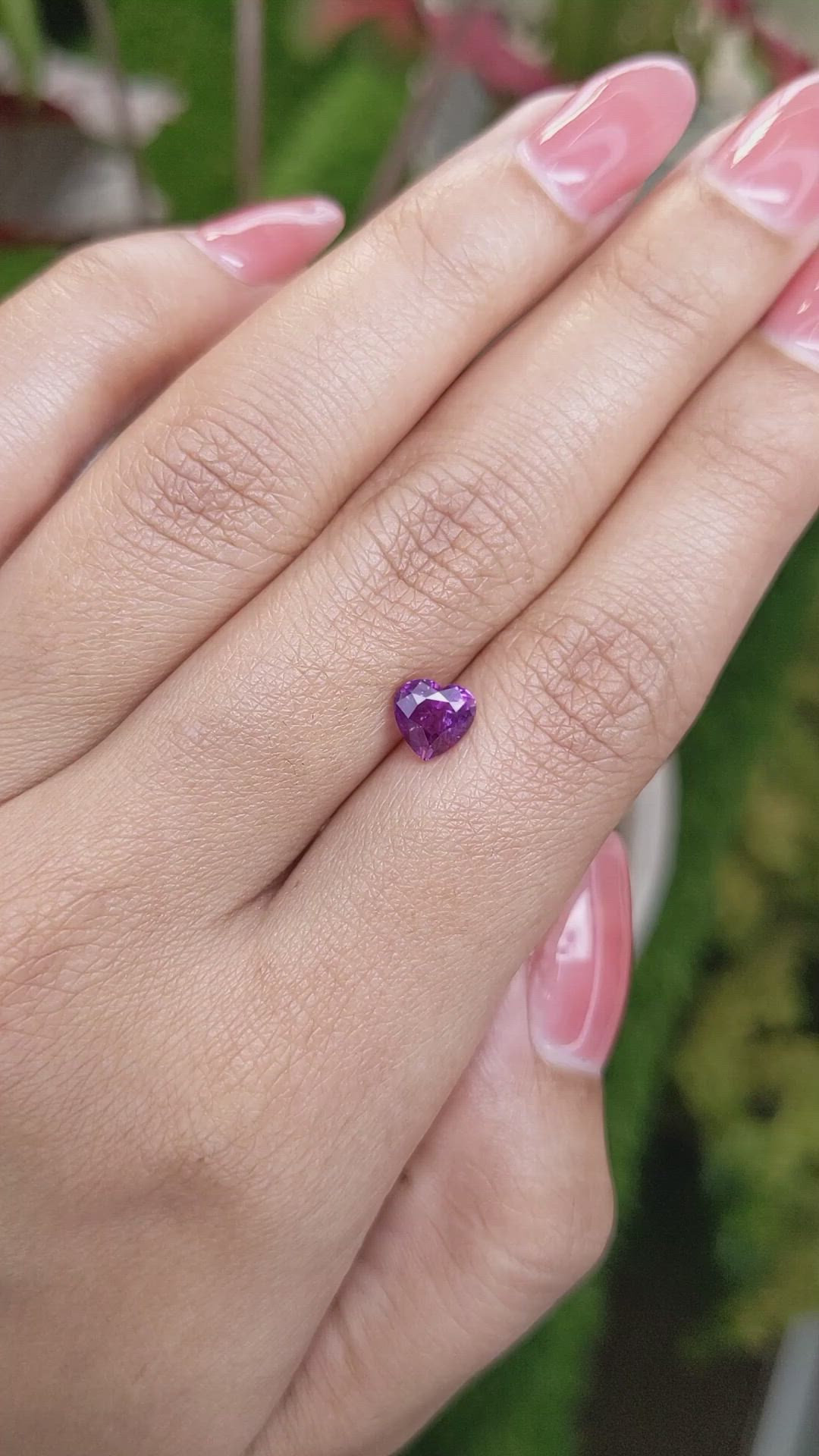 1.43 Ct. Pinkish Purple Sapphire from Ceylon (Sri Lanka) Size Video