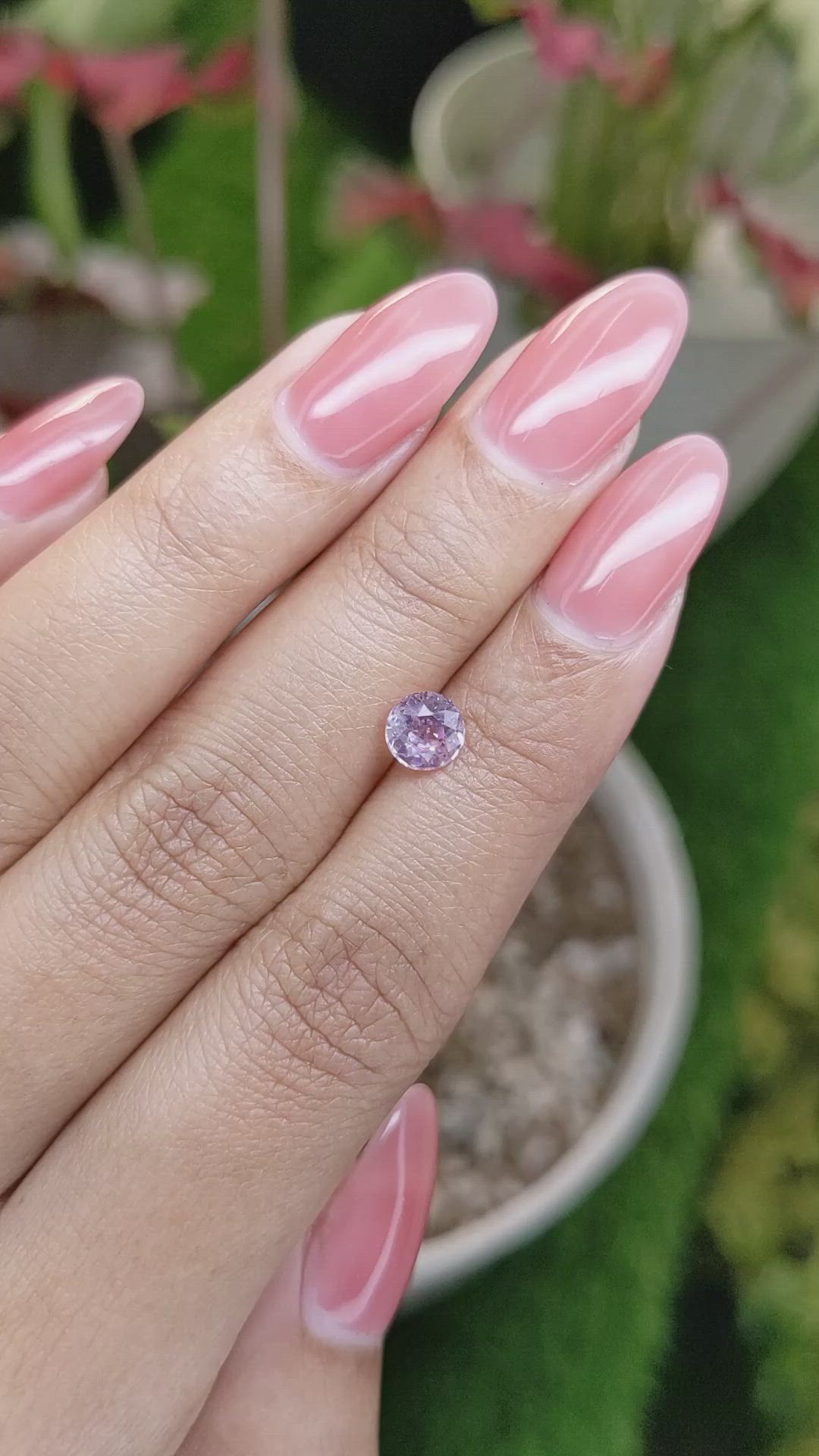1.06 Ct. Purplish Pink Sapphire from Ceylon (Sri Lanka) Size Video