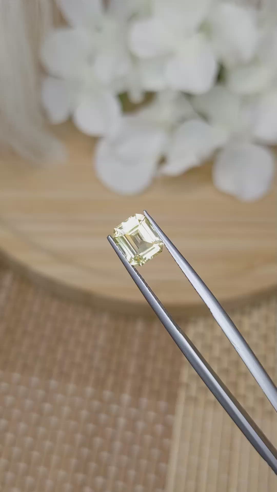 1.99 Ct. Yellow Sapphire from Ceylon (Sri Lanka) Size Video