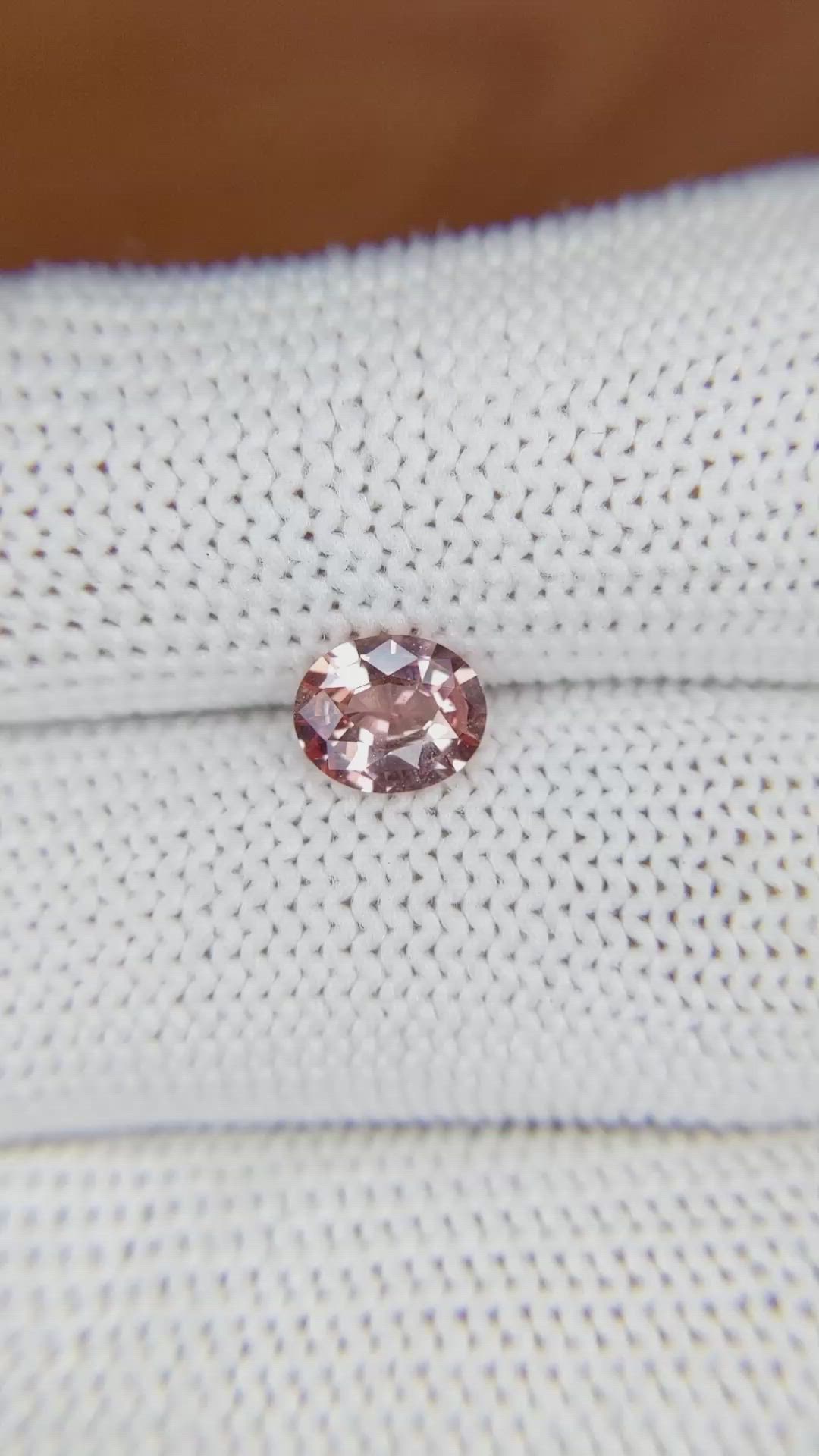 0.91 Ct. Padparadscha Sapphire from Ceylon (Sri Lanka) Size Video