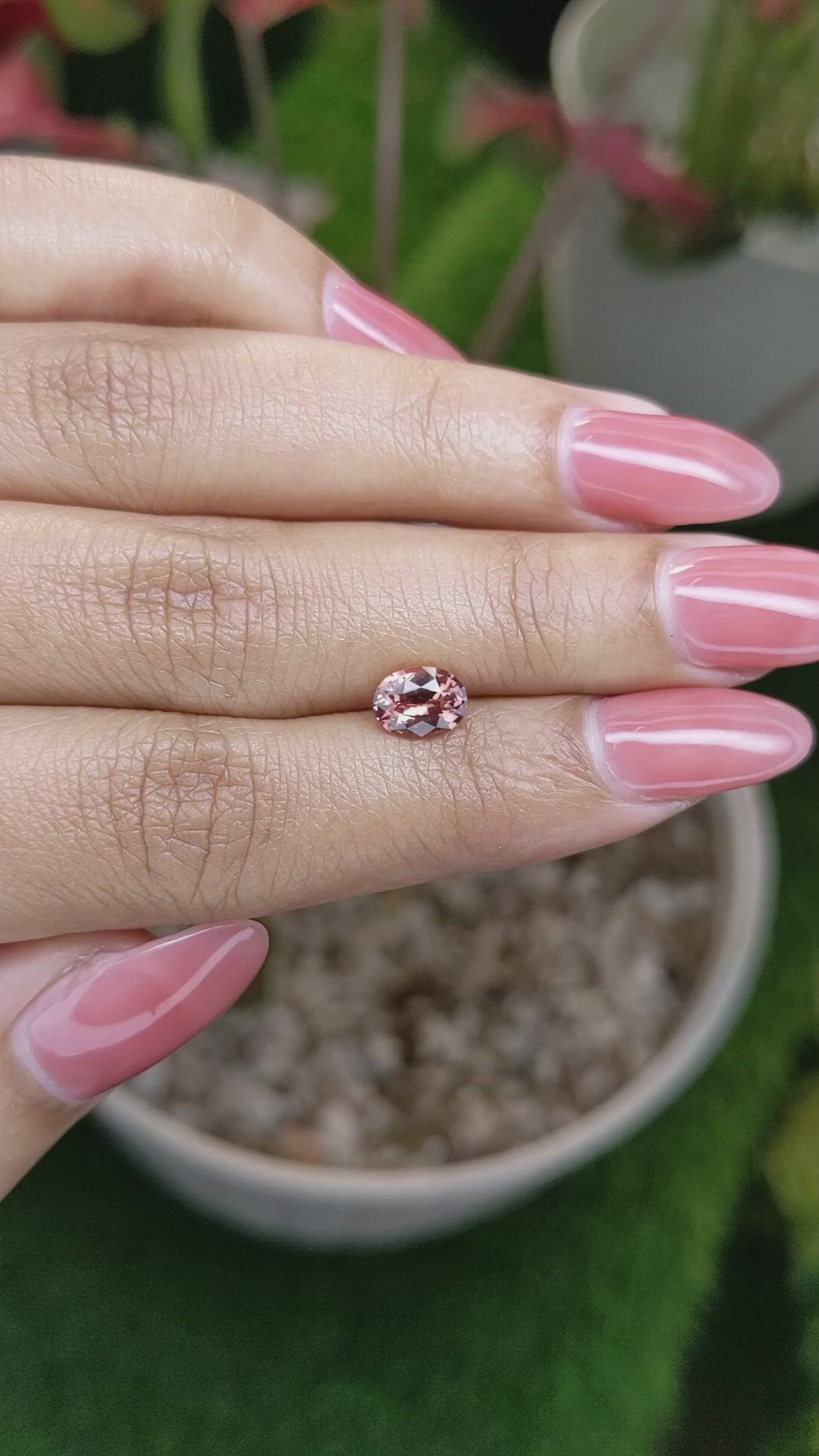 1.21 Ct. Padparadscha Sapphire from Ceylon (Sri Lanka) Size Video